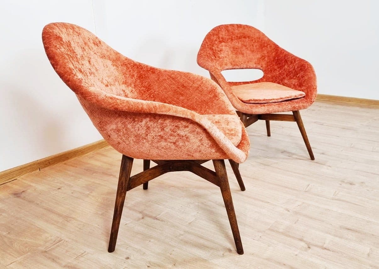 Pair of armchairs, orange velvet, by M. Navratil, Czechoslovakia, 1960s. - 48328