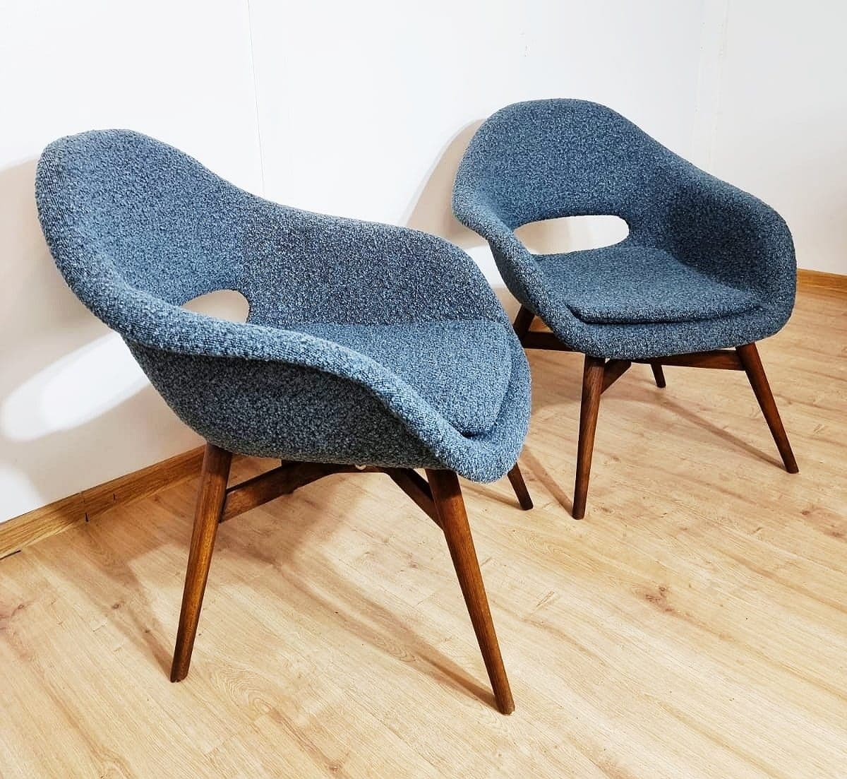 Pair of armchairs, blue bouclé, wood, by M. Navratil, Czechoslovakia, 1960s. - 48315