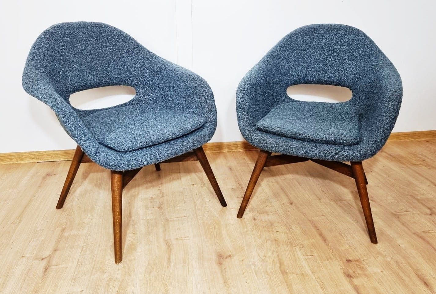Pair of armchairs, blue bouclé, wood, by M. Navratil, Czechoslovakia, 1960s. - 48314