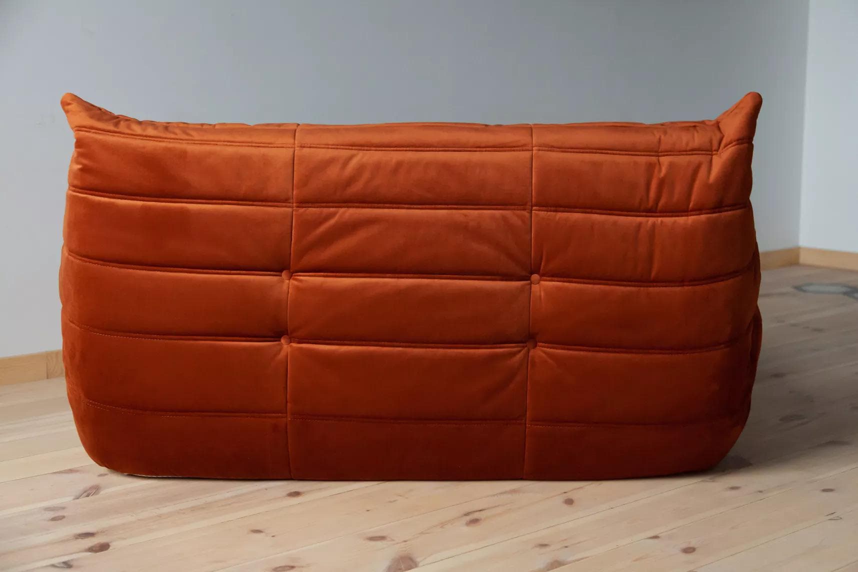 Sofa Togo dwuosobowa, velvet pomarańczowy bursztyn - 51136