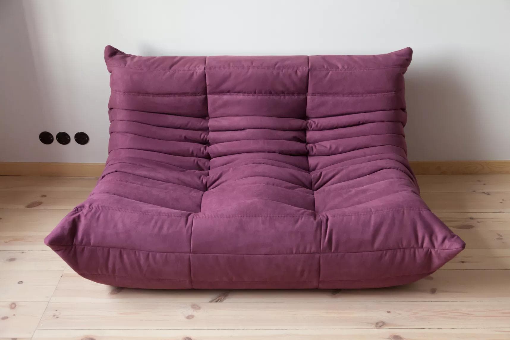 Sofa Togo dwuosobowa, mikrofibra bakłażan - 51114