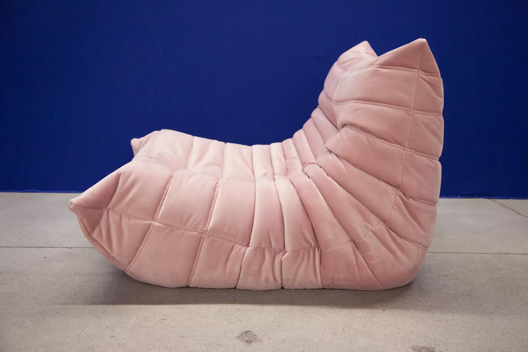 Fotel wypoczynkowy Togo, velvet różowy jasny - 51212