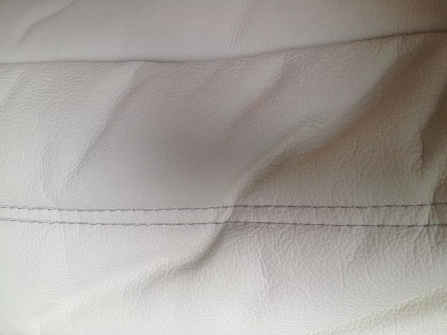 Fotel wypoczynkowy Togo, skóra biała madras - 51205