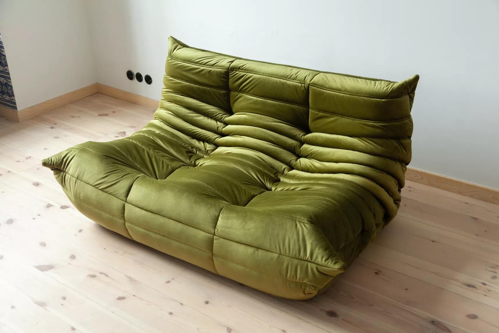 Sofa Togo dwuosobowa, velvet zielony oliwka - 52174