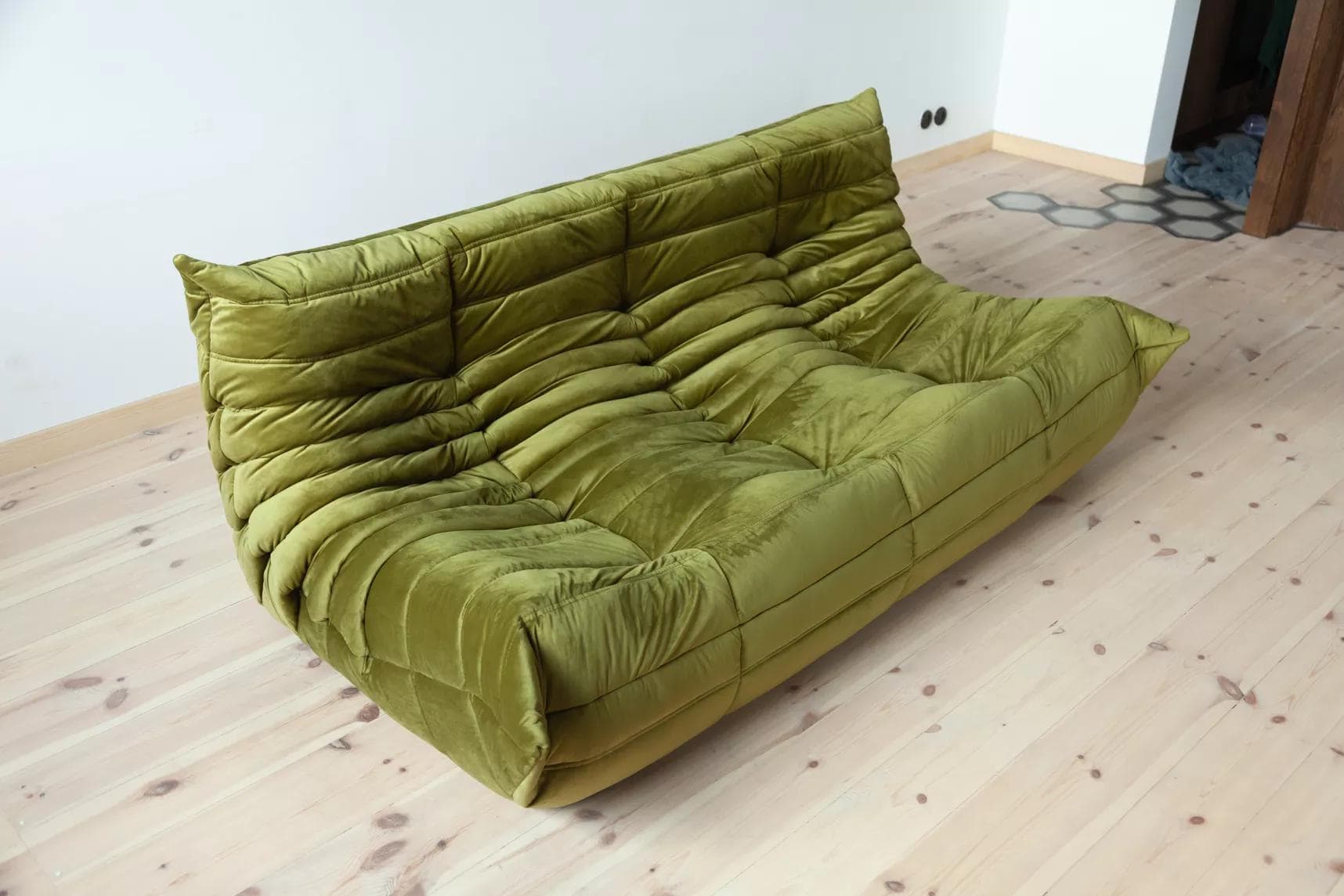 Sofa Togo trzyosobowa, velvet zielony oliwka - 52162