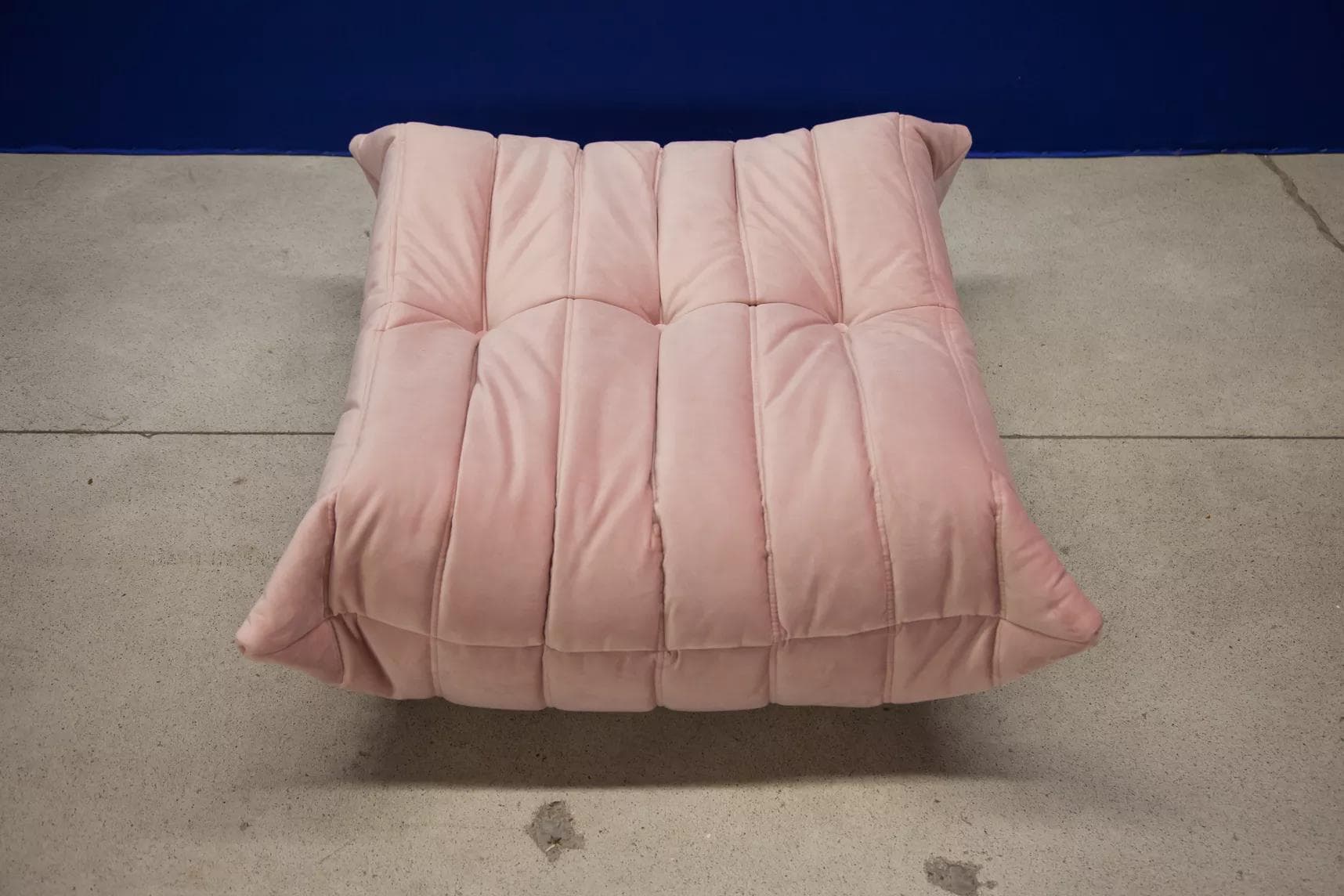 Podnóżek Togo, velvet różowy jasny - 51787