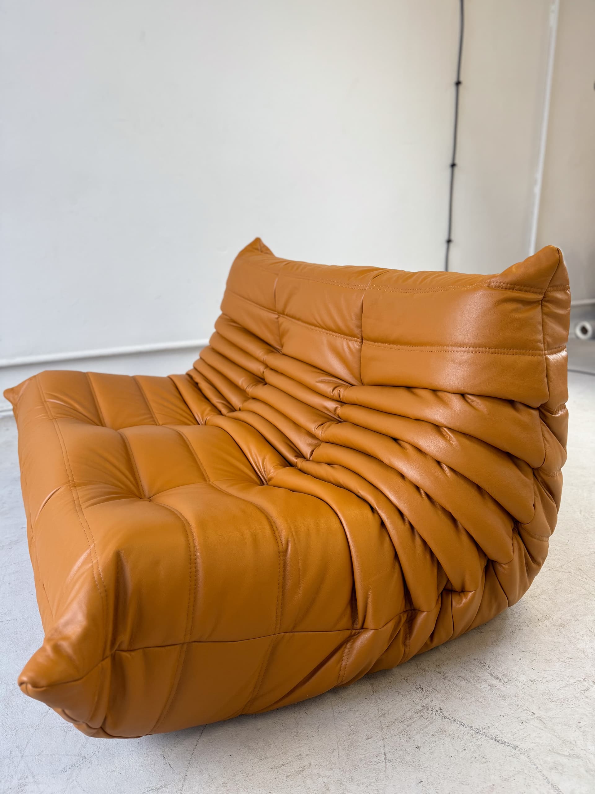 Sofa Togo dwuosobowa, skóra brązowa light cognac - 52389