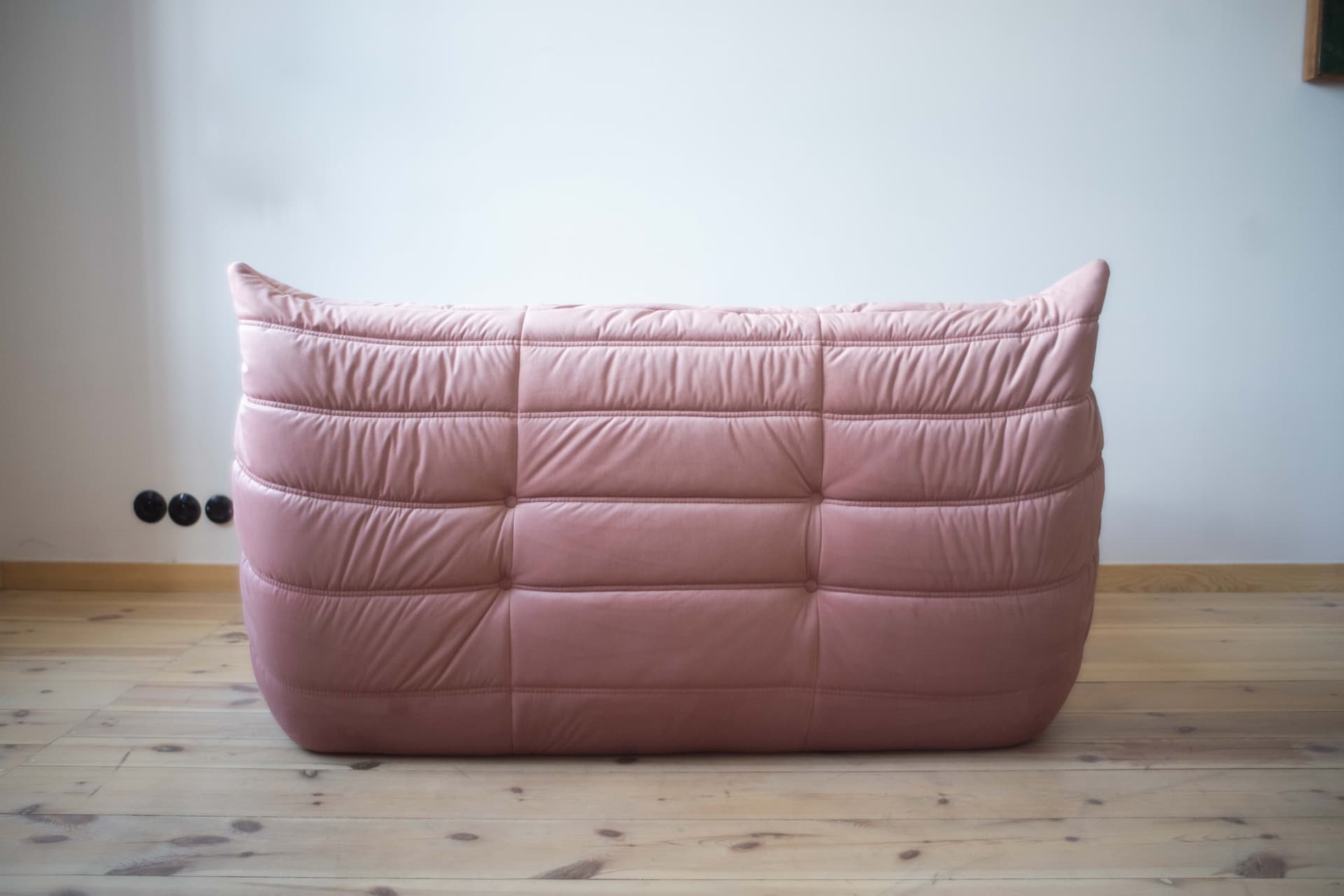 Sofa Togo dwuosobowa, velvet perłowy róż - 52530