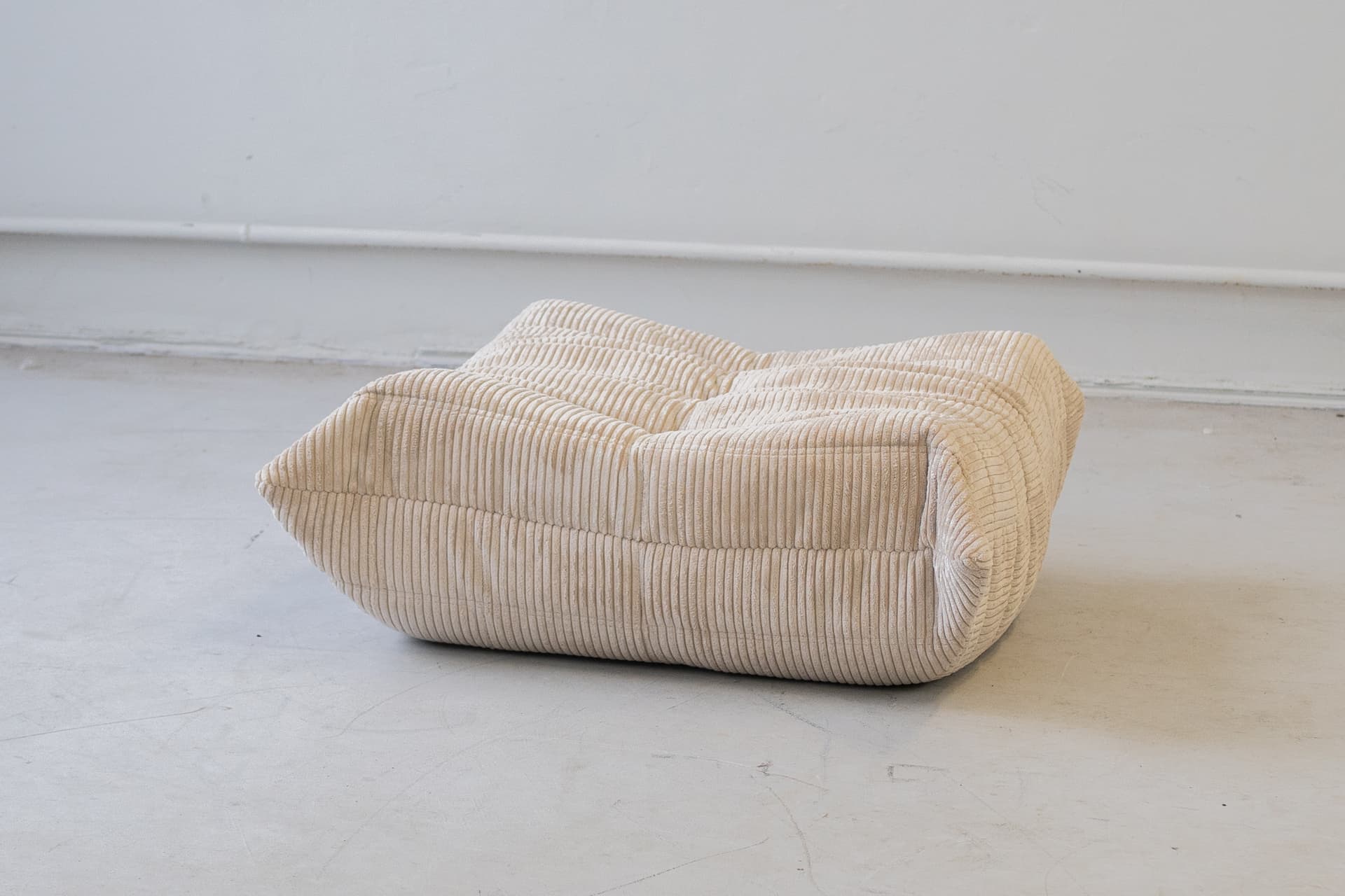 Podnóżek Togo, cord beżowy - 165291