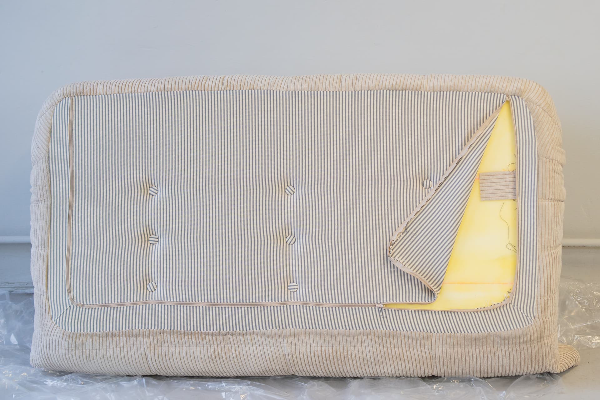 Sofa Togo trzyosobowa, cord beżowy - 52511