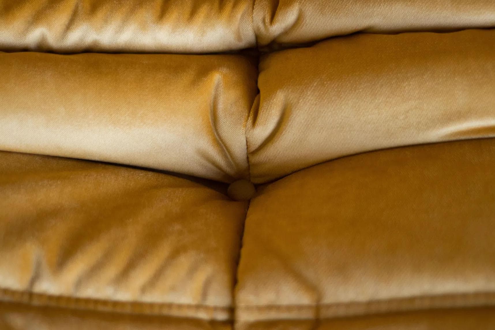 Sofa Togo dwuosobowa, mikrofibra cytrynowy żółty - 165210