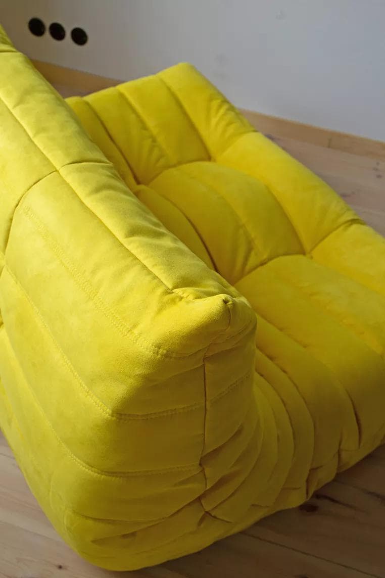 Sofa Togo dwuosobowa, velvet szary ciepły - 165063
