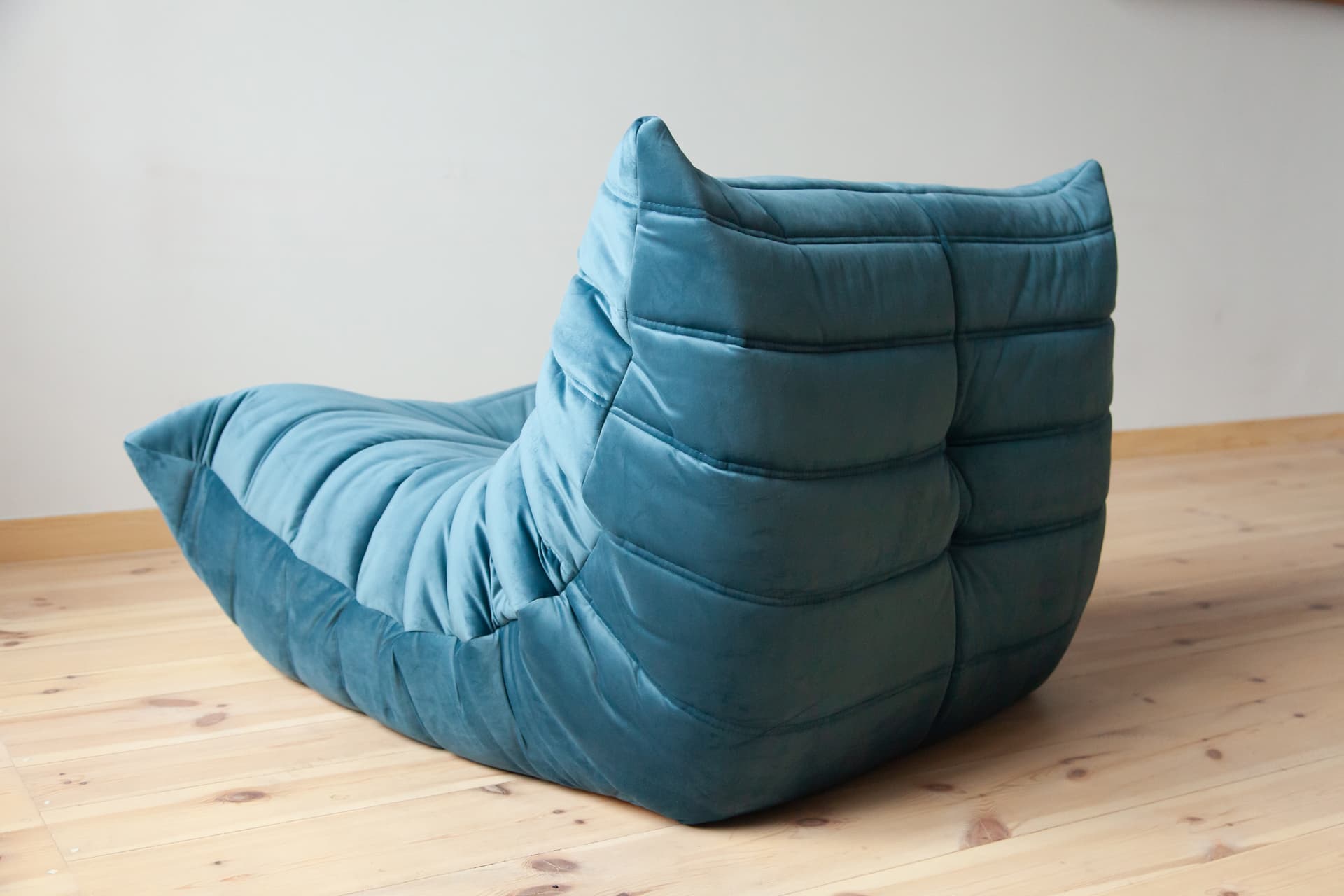 Fotel wypoczynkowy Togo, velvet błękitny morski - 165684