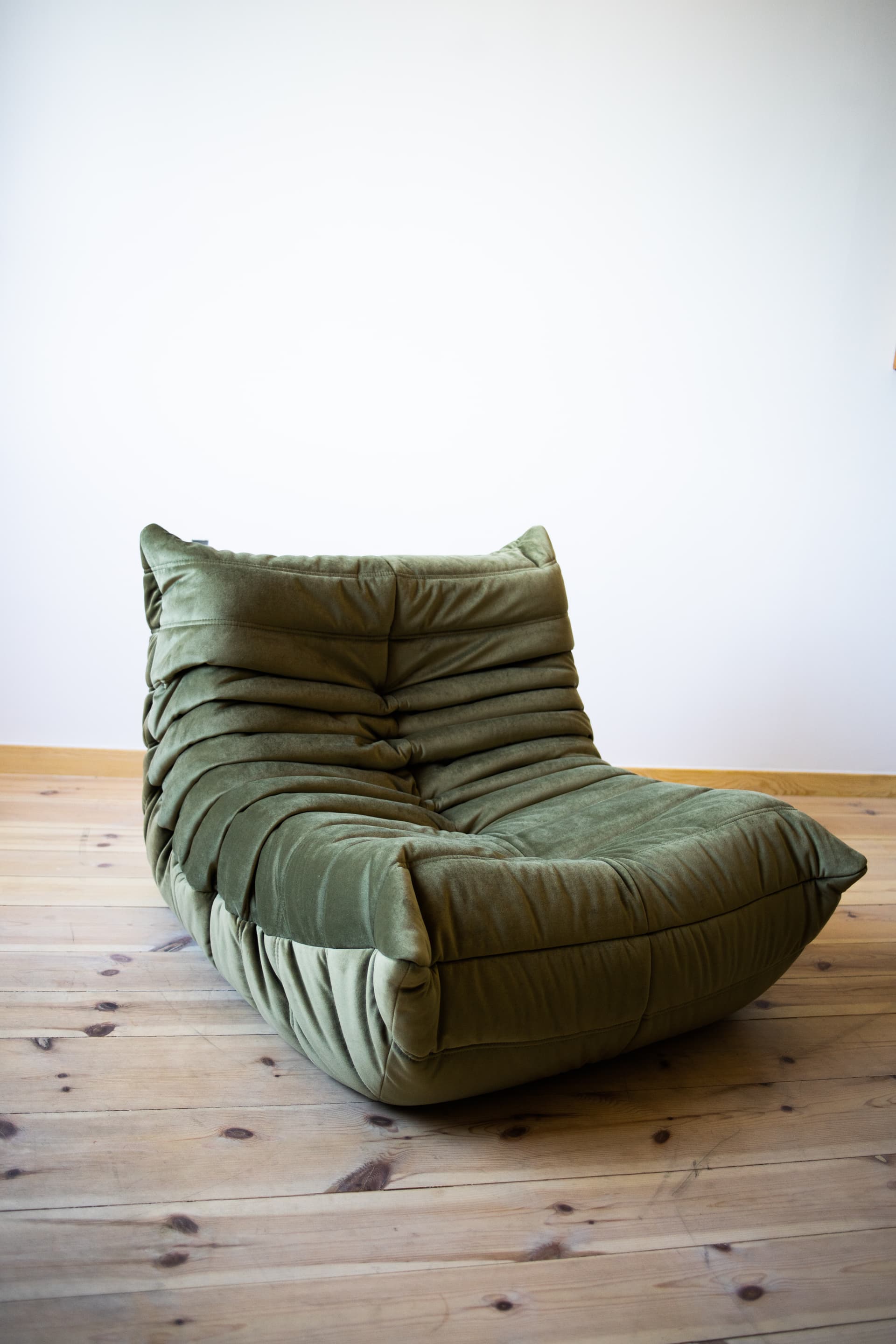 Fotel wypoczynkowy Togo, velvet zielony khaki - 165166