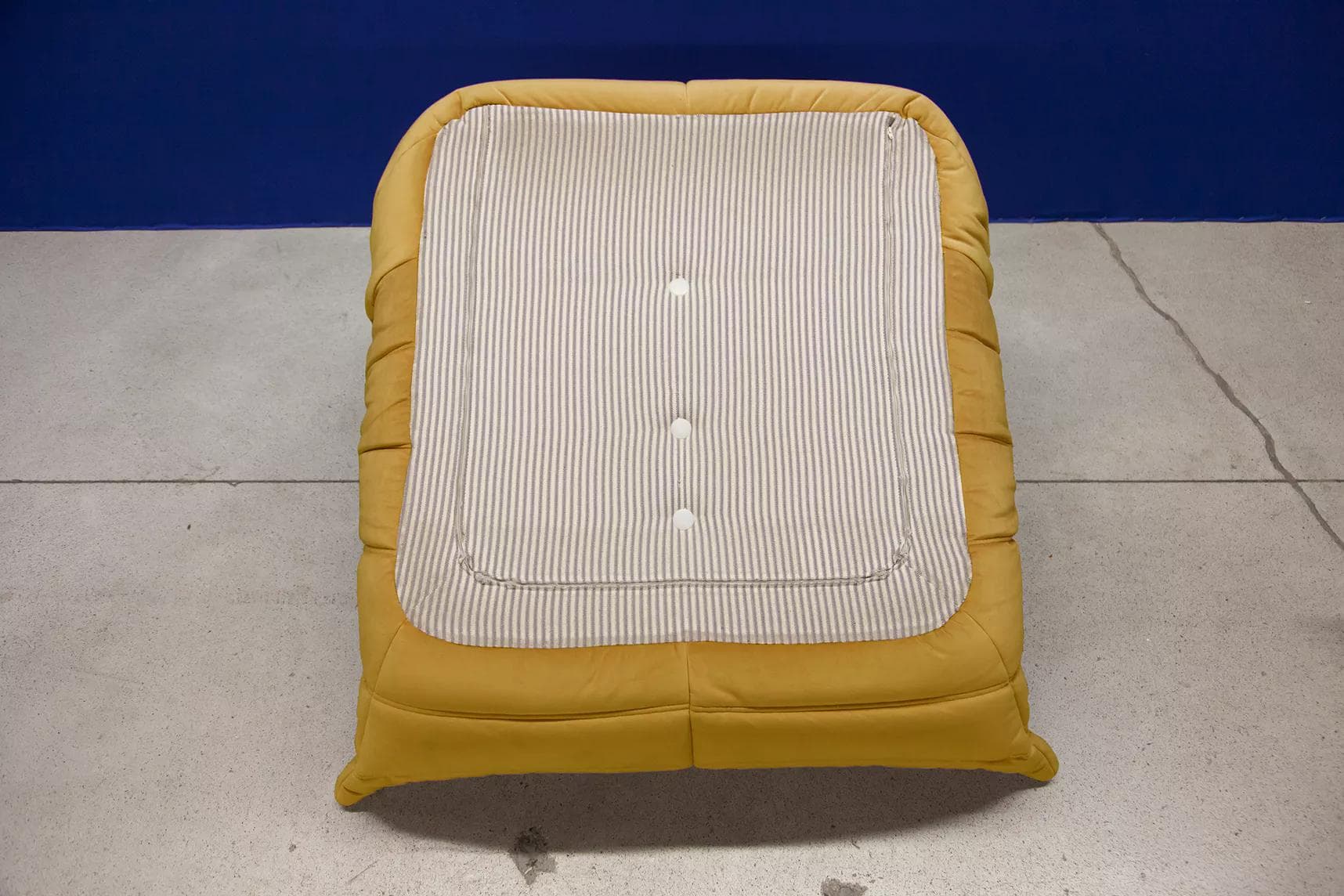 Fotel wypoczynkowy Togo, velvet musztardowy żółty - 165108