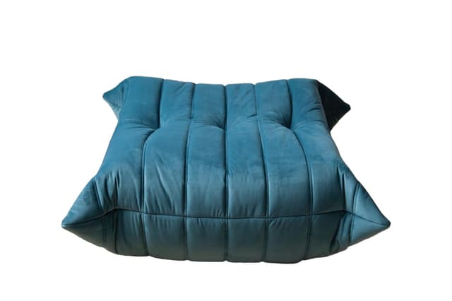 Podnóżek Togo, velvet błękitny morski - WYMIARY