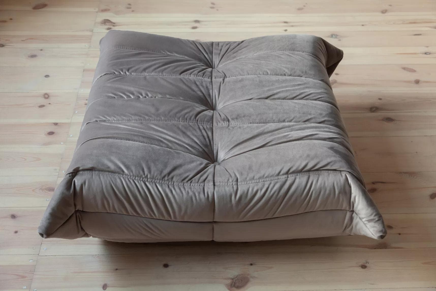 Podnóżek Togo, velvet szary ciepły - 165529