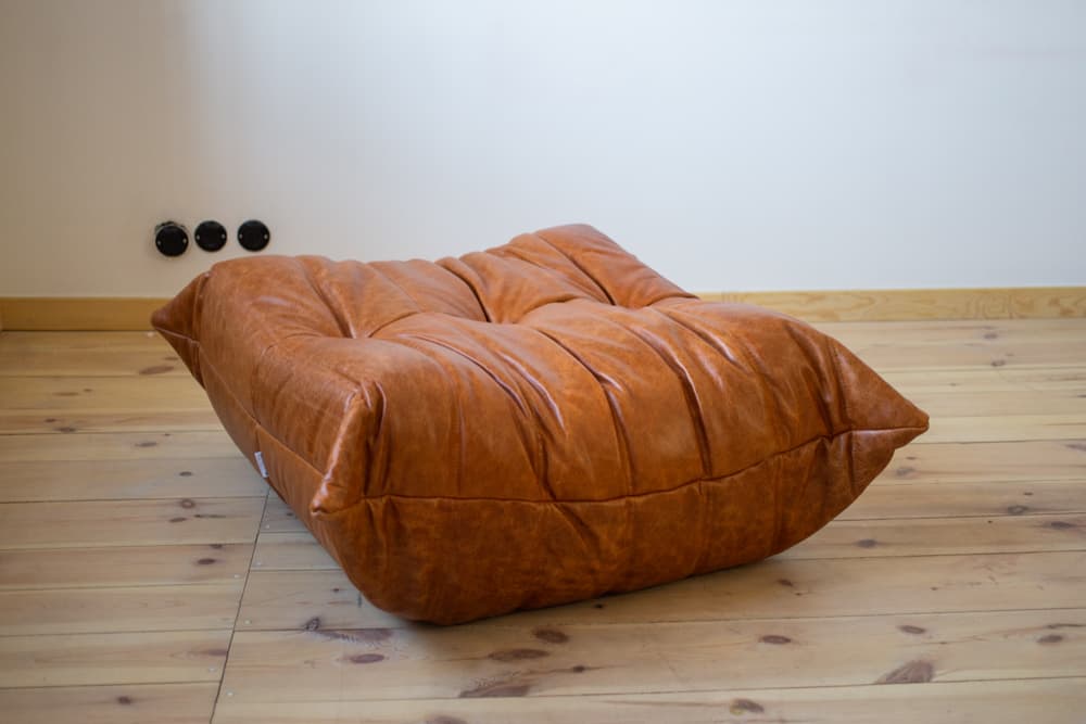 Podnóżek Togo, skóra brązowa dubai pine - 165568