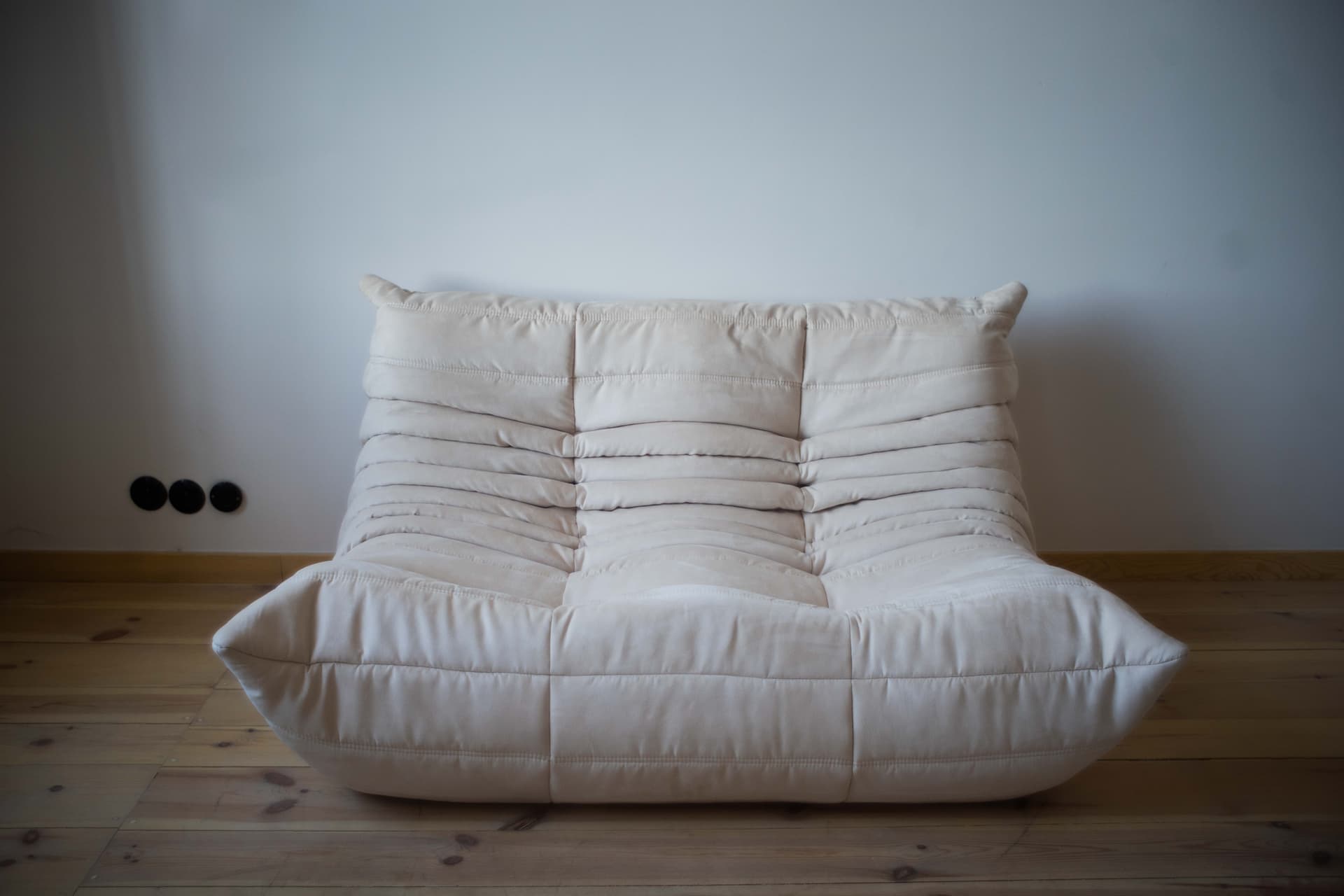 Sofa Togo dwuosobowa, velvet off-white - 165419