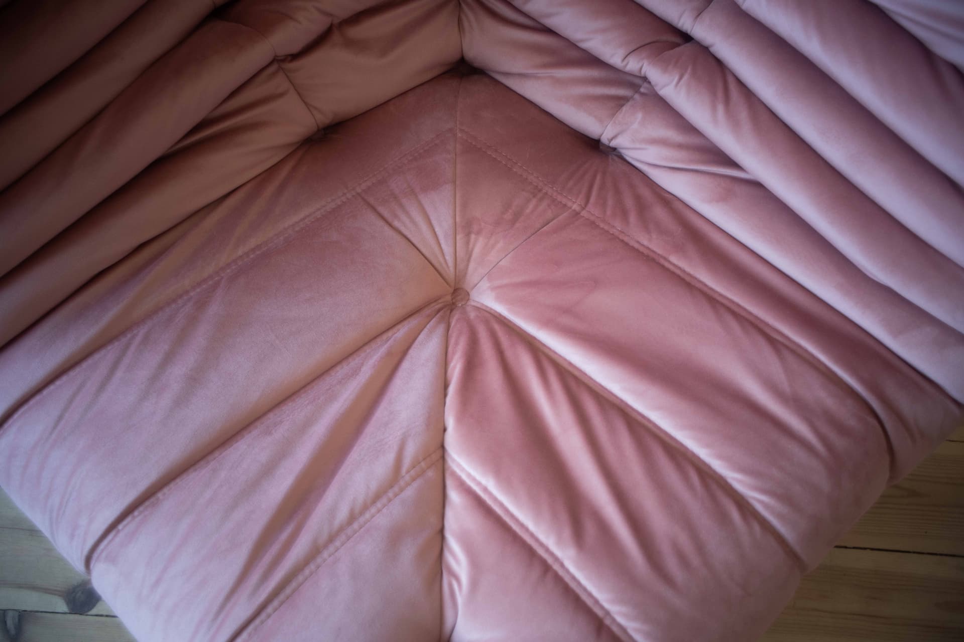 Narożnik Togo, velvet perłowy róż - 165371