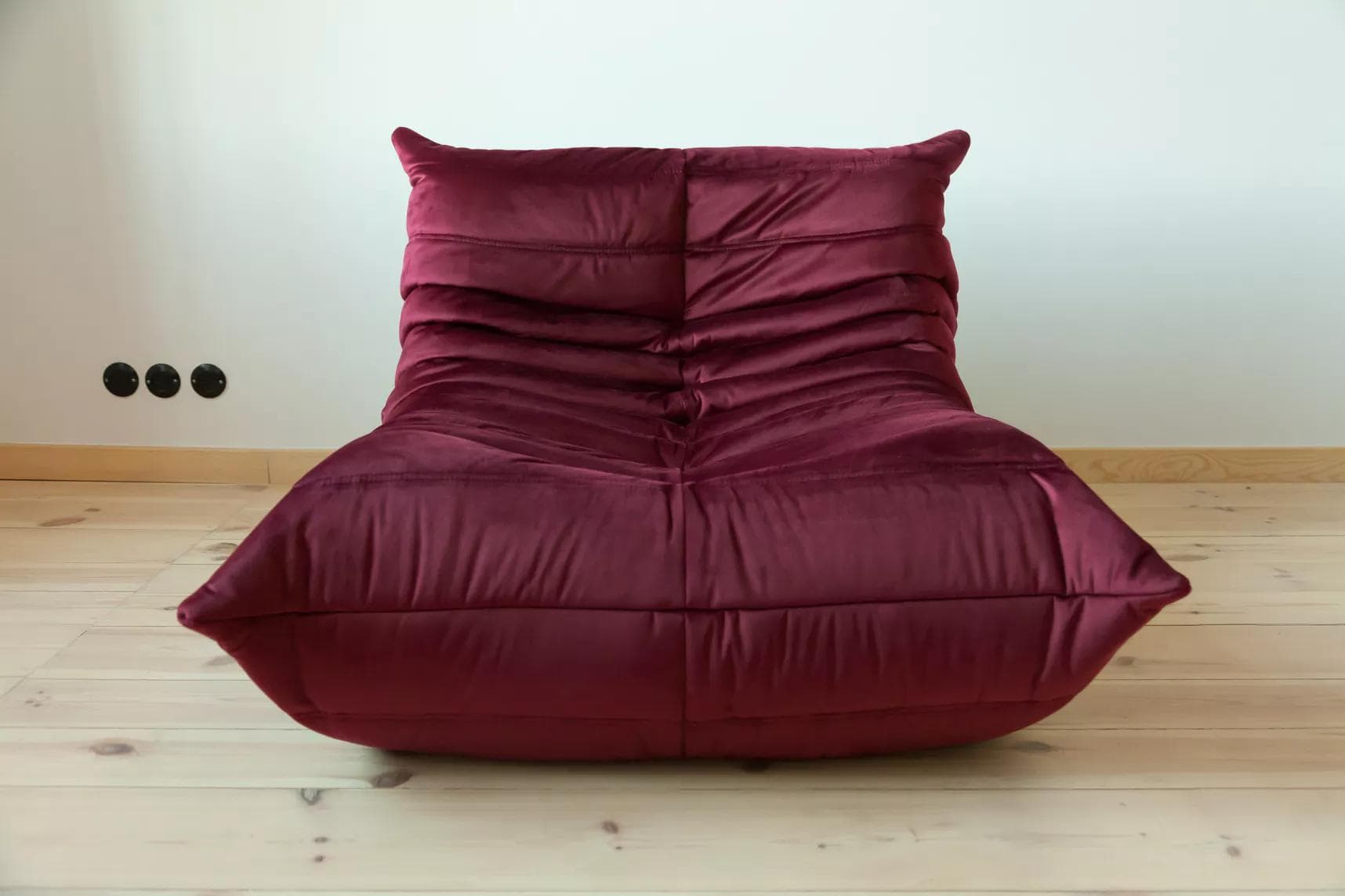 Fotel wypoczynkowy Togo z podnóżkiem, velvet bordowy - 166484