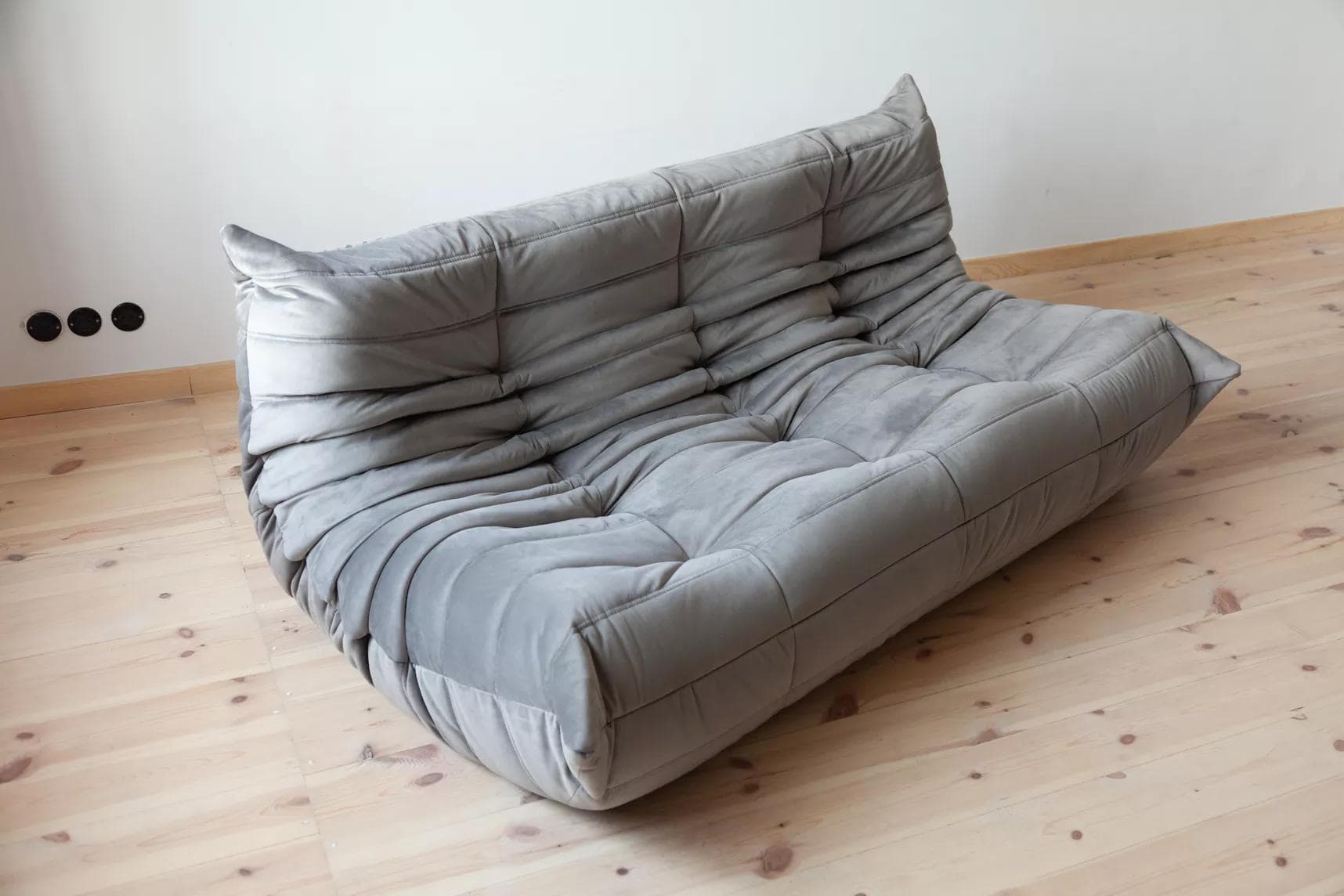 Sofa Togo trzyosobowa, velvet szary srebrny - 166380