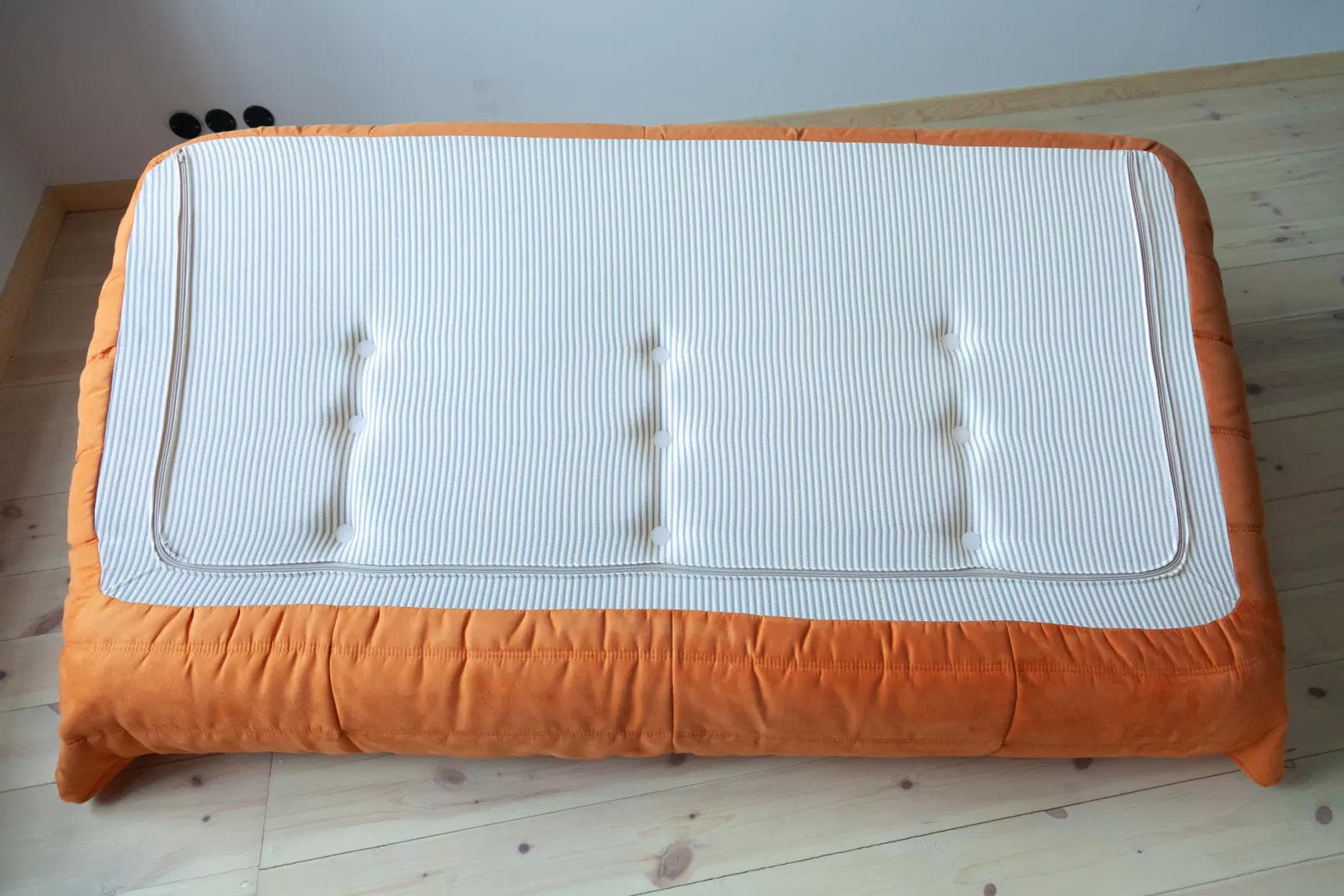 Sofa Togo trzyosobowa, mikrofibra pomarańcz - 166416
