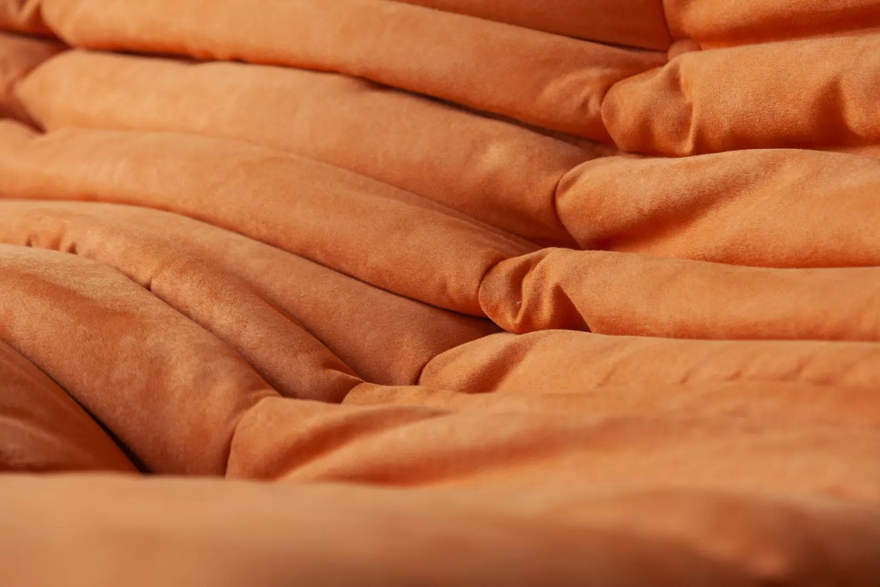 Sofa Togo trzyosobowa, mikrofibra pomarańcz - 166408