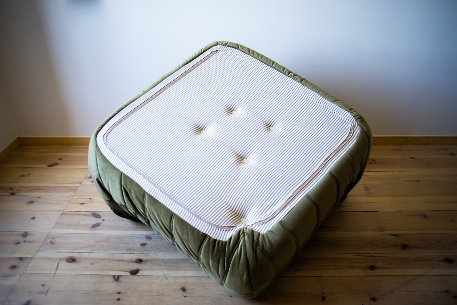 Zestaw wypoczynkowy Togo 5 części, velvet zielony khaki - 166630