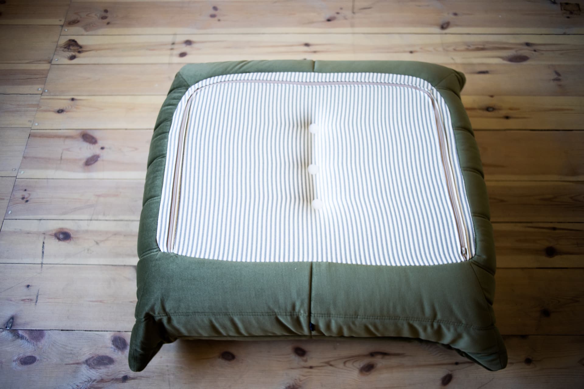 Zestaw wypoczynkowy Togo 5 części, velvet zielony khaki - 166624