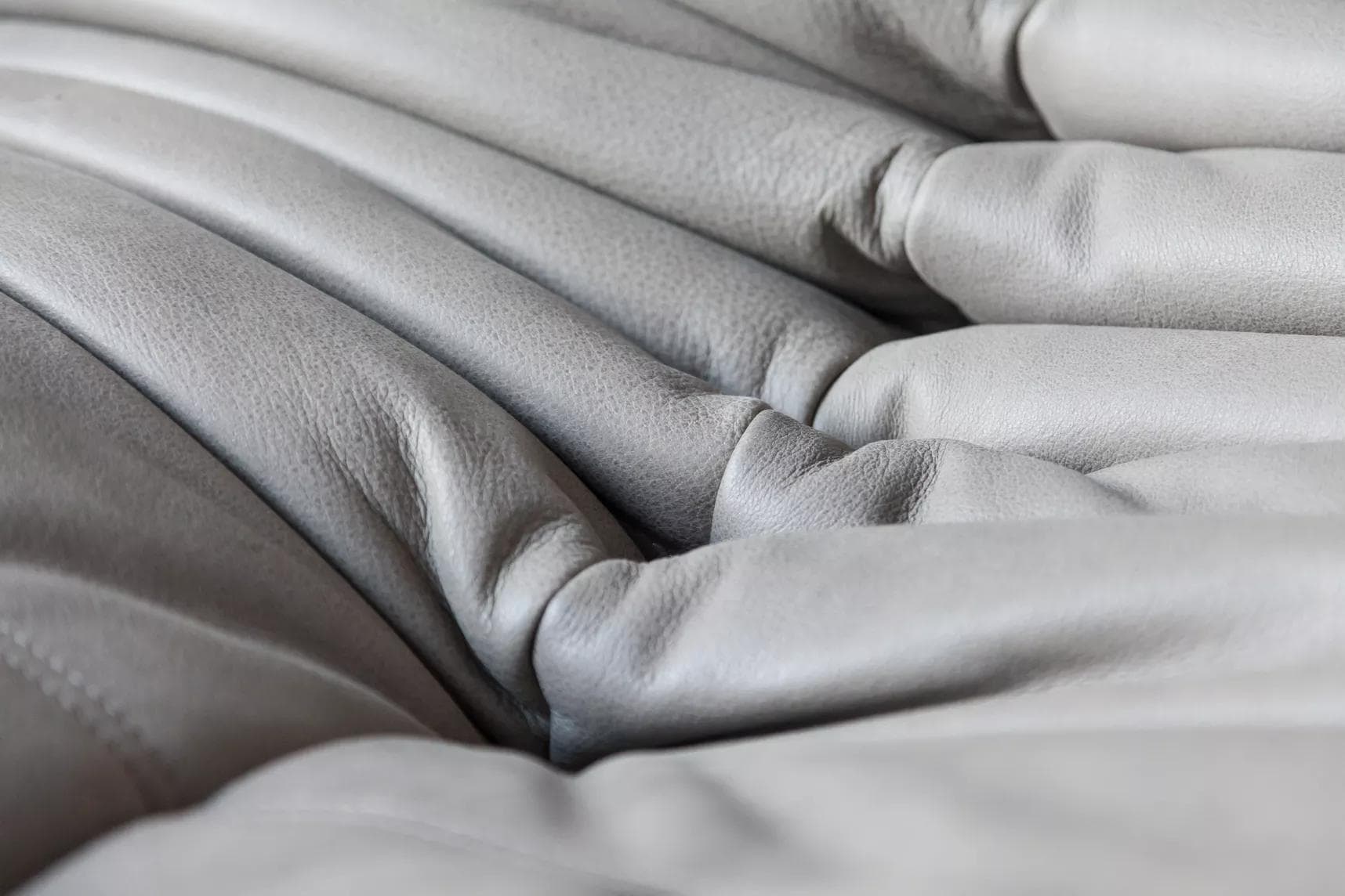 Sofa Togo trzyosobowa, skóra szara madras - 165956