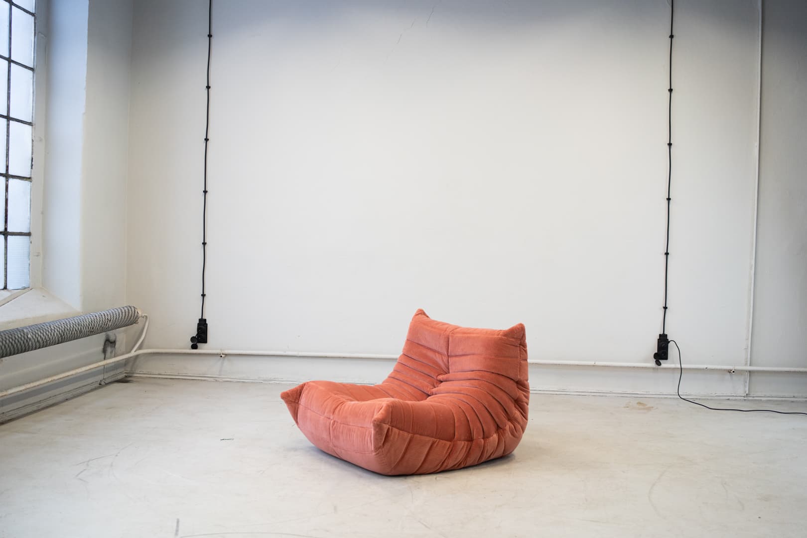 Fotel wypoczynkowy Togo, cord coral - 166823