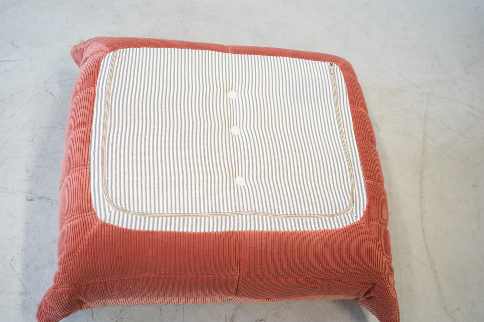 Podnóżek Togo, cord coral - 166752