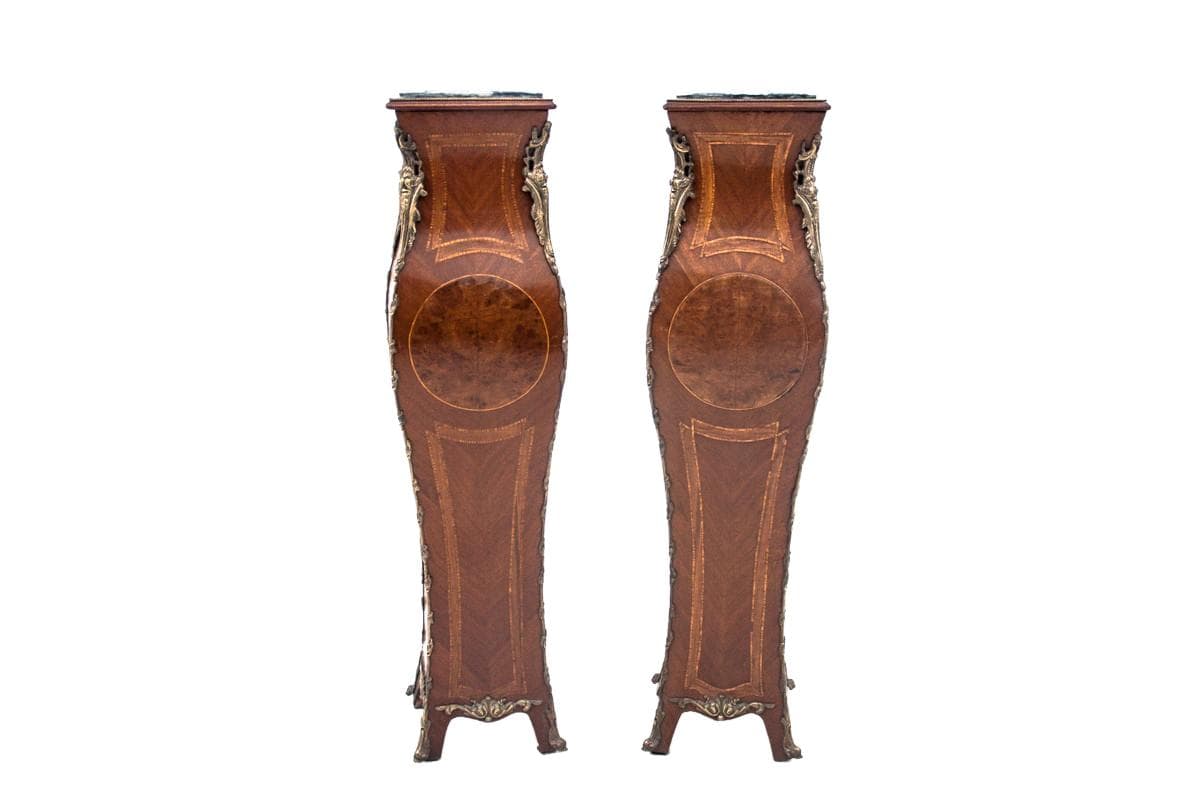 Orzechowe kolumny Empire, Francja, lata 70. XIX wieku