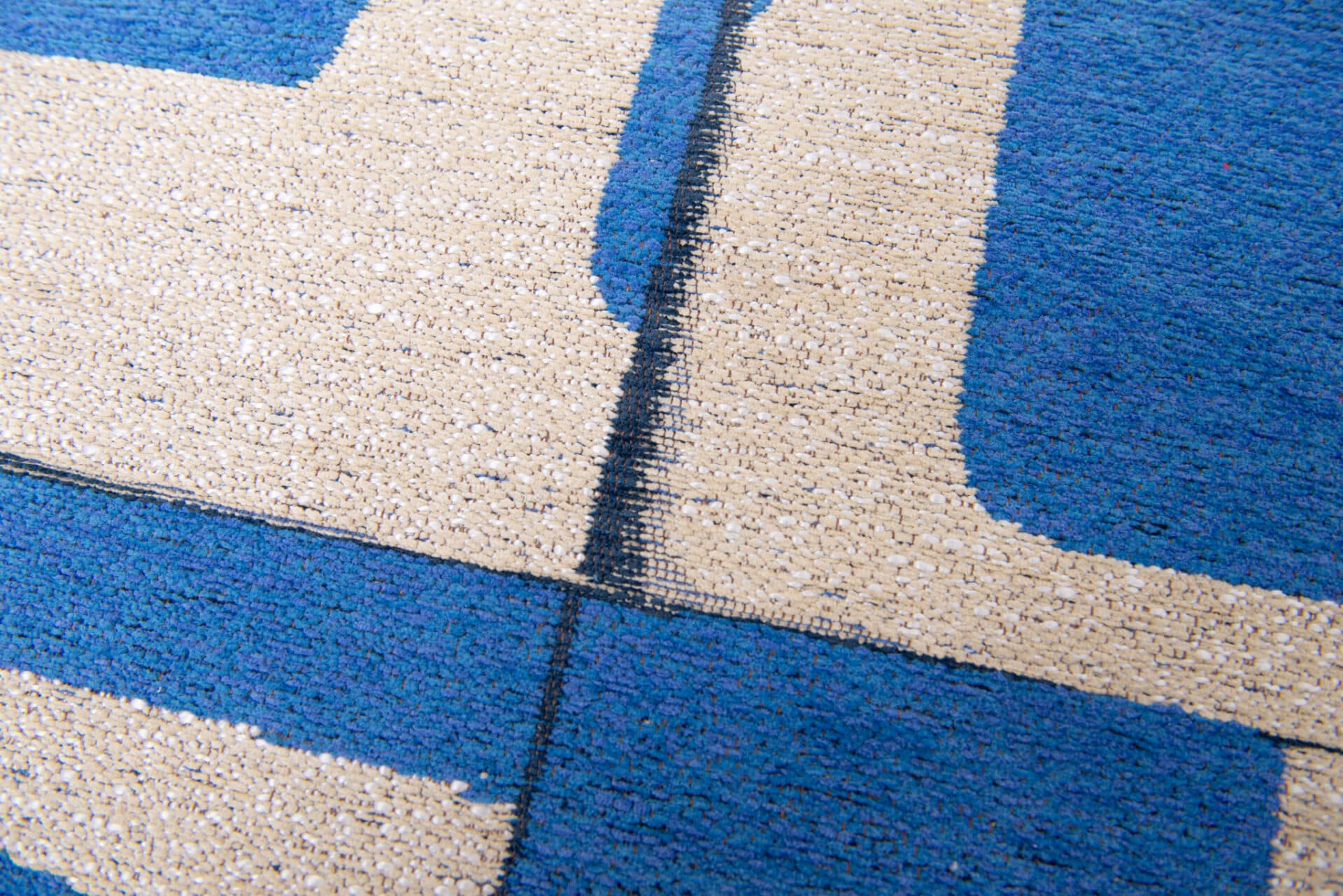 Rug Papercut Campanula 80x250 cm blue, Louis De Poortere - 147918