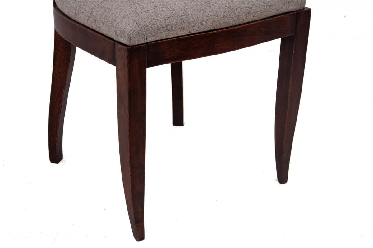 Orzechowy rozkładany stół z 6 krzesłami, proj. L. Majorelle, Francja, lata 60. - 49824