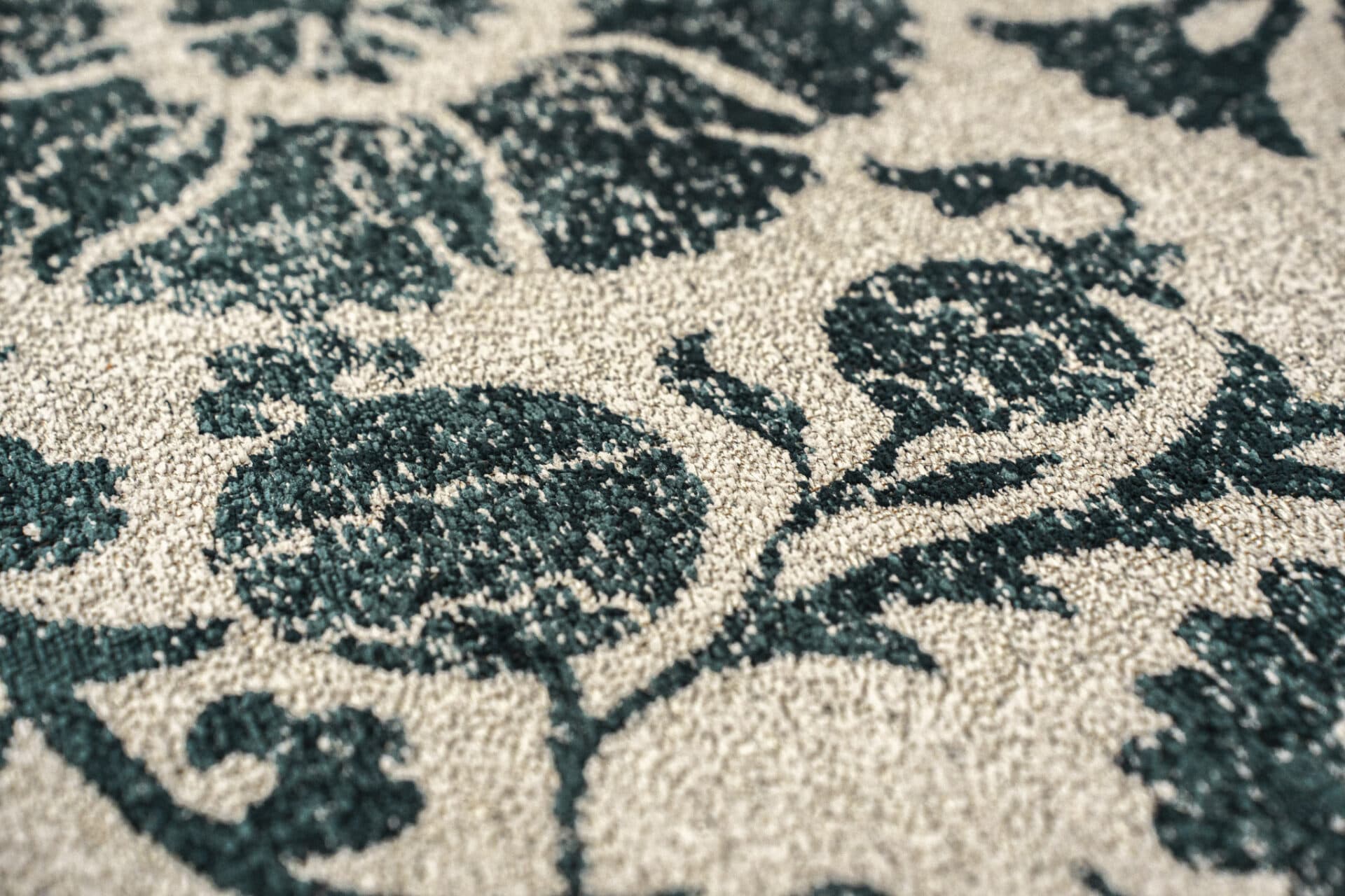 Rug SUZANI NOTOS, beige, green, 240x340 cm, Louis De Poortere - 56743