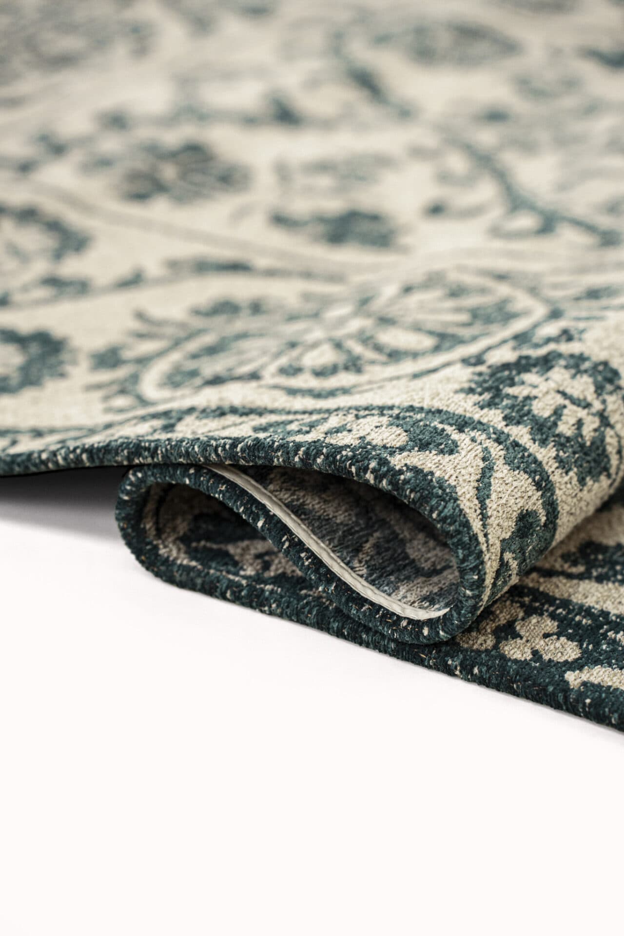 Rug SUZANI NOTOS 9733 170x240 cm beige, green, Louis De Poortere - 56684