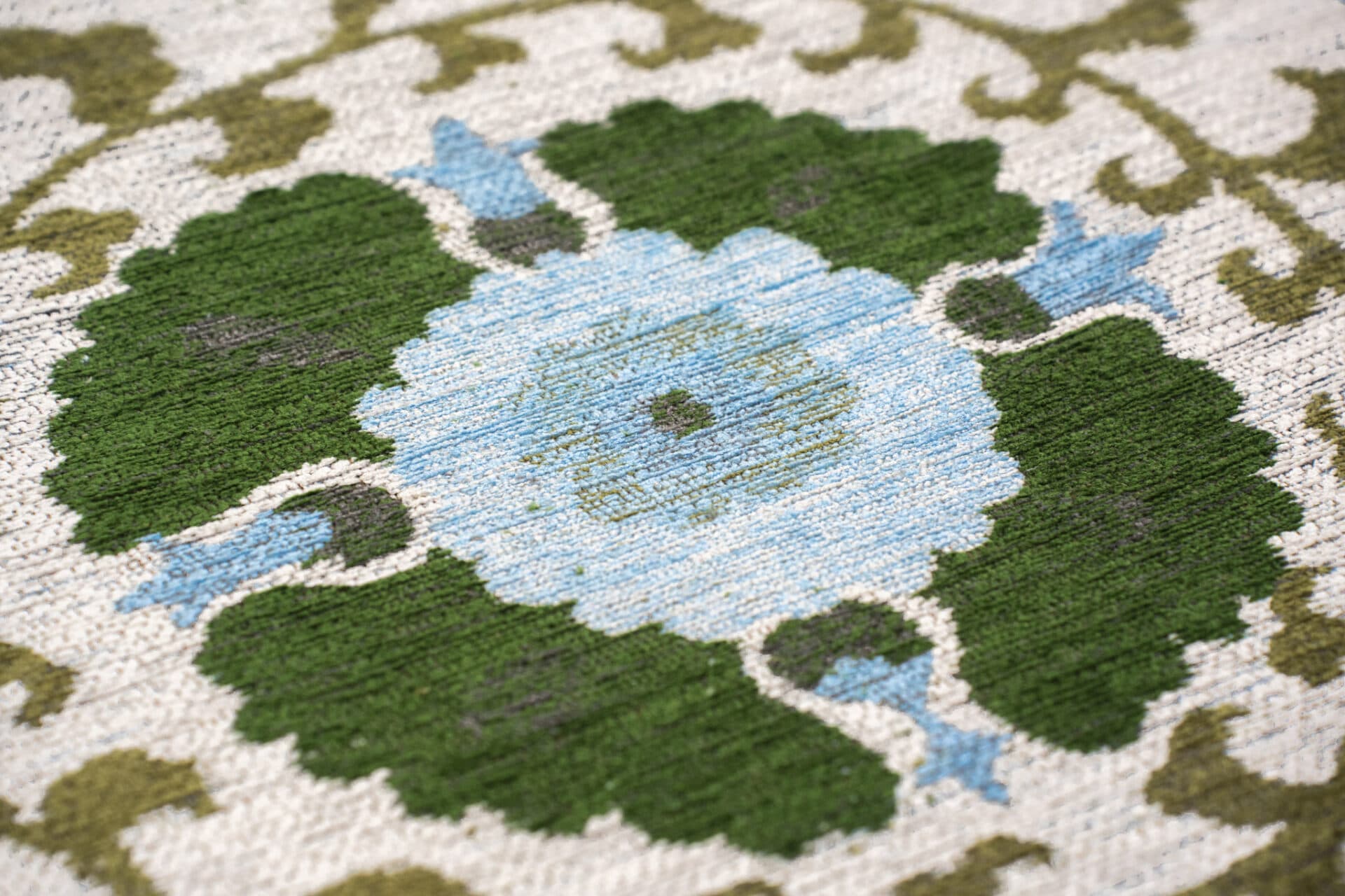 Rug SUZANI SLAVIA white, green, 240x340 cm, Louis De Poortere - 56656