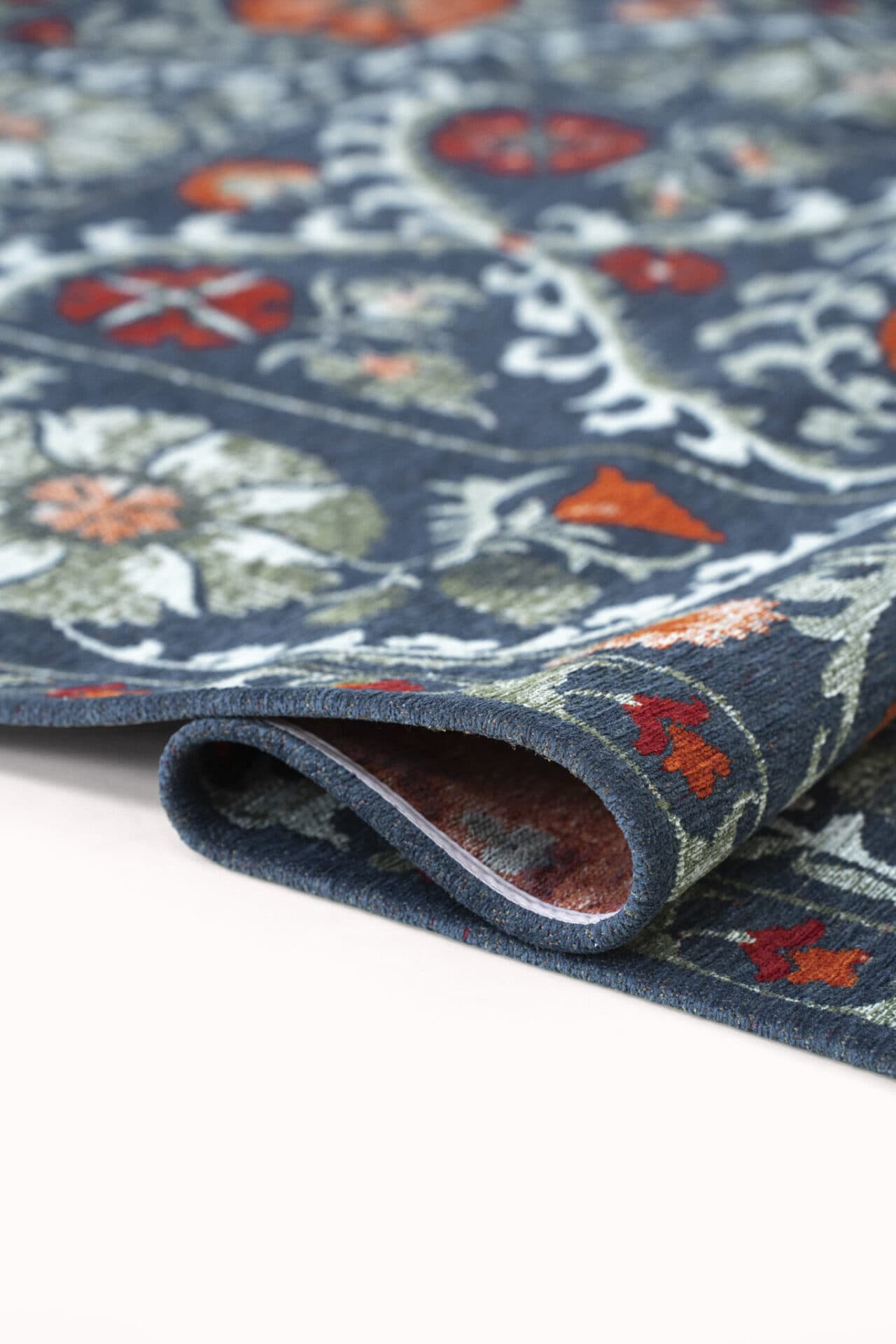 Dywan SUZANI NORDIC 170x240 cm czerwony, niebieski, Louis De Poortere - 56519