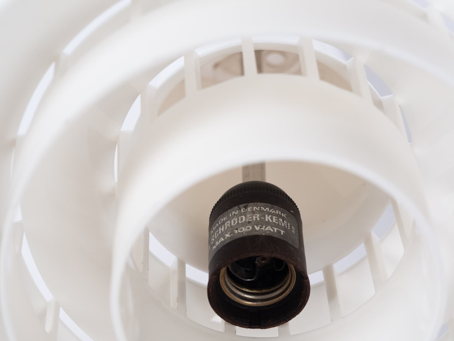 Pink Aluminum Facet Pop Pendant Lamp, by L. Weisdorf for Lyfa, Denmark, 1970s - 58335