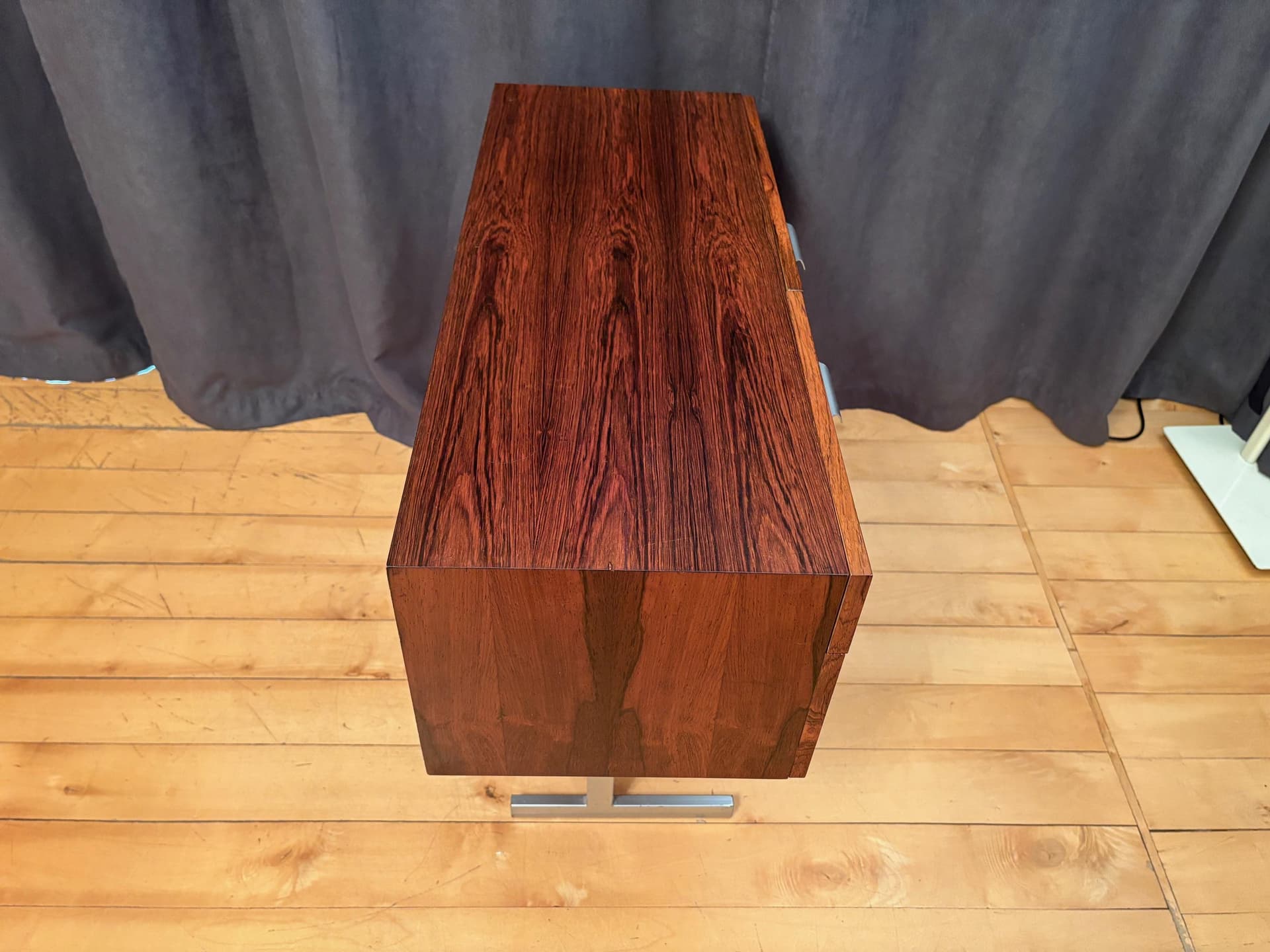 Szafka, palisander brązowy, metal, lata 60. - 79690