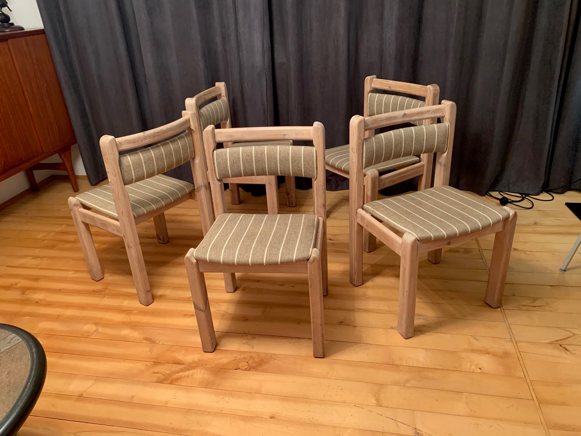 Zestaw pięciu krzeseł, oliwkowy, wełna, sosna, Thorsø Stolefabrik, Dania, lata 70. - 59681