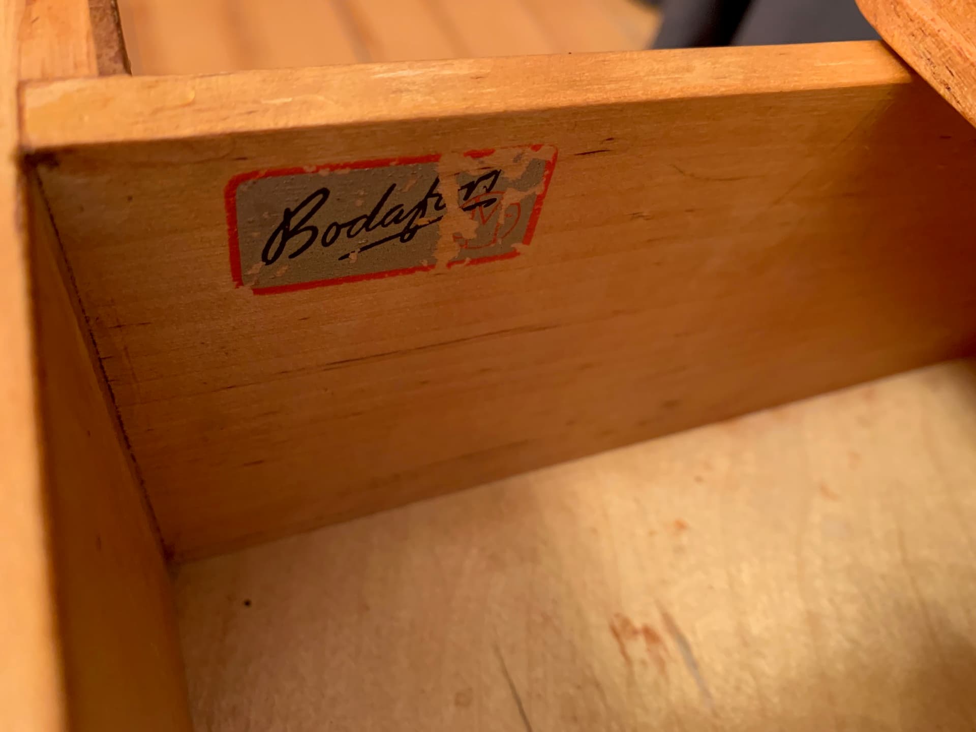 Pair of nightstands, brown elm wood, by A. Larsson, Bodafors, Sweden, 1940s. - 59753