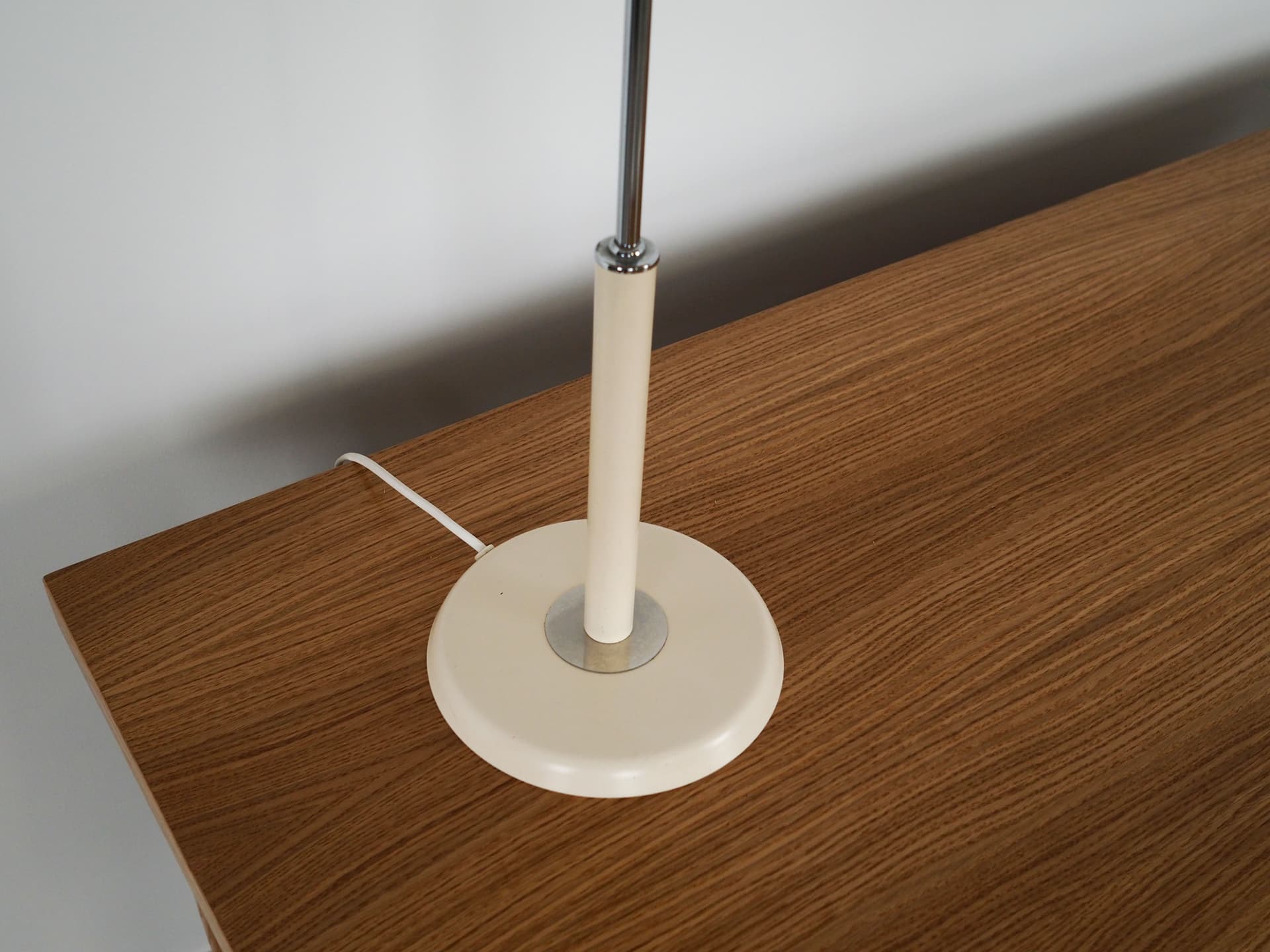 Lampa biurkowa, beżowy, metal, Dania, lata 70. - 59917