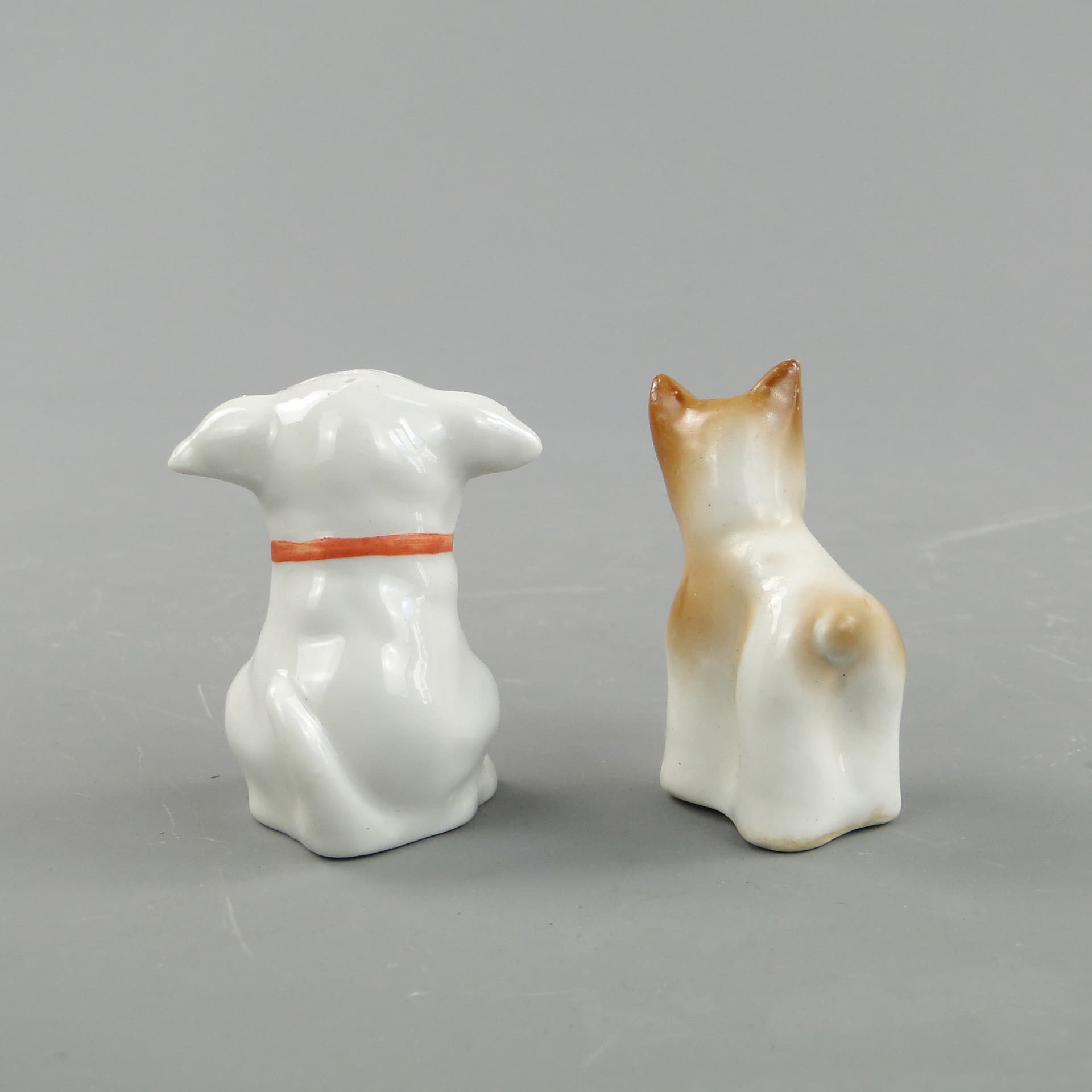 Para solniczek figuralnych Art déco, ceramika biała, Niemcy, lata 30. - 59930