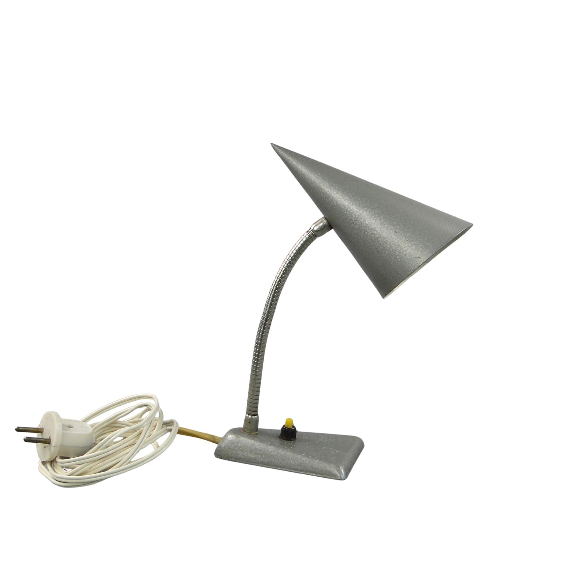 Lampa stołowa Rożek, szary, metal, Zakłady Sprzętu Oświetleniowego Zaos, Polska, lata 60. - 60766