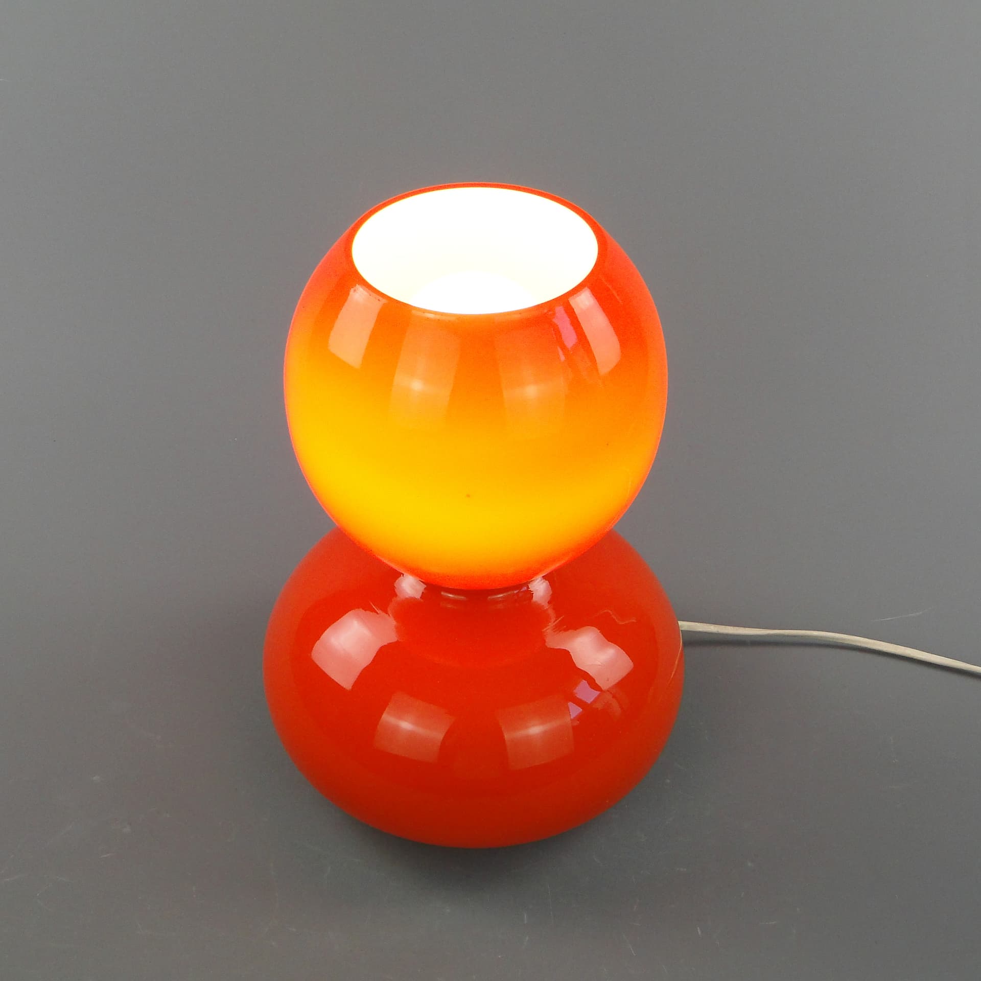 Table lamp Space Age, orange glass, Zakłady Sprzętu Oświetleniowego Zaos, Poland, 1970s. - 60174