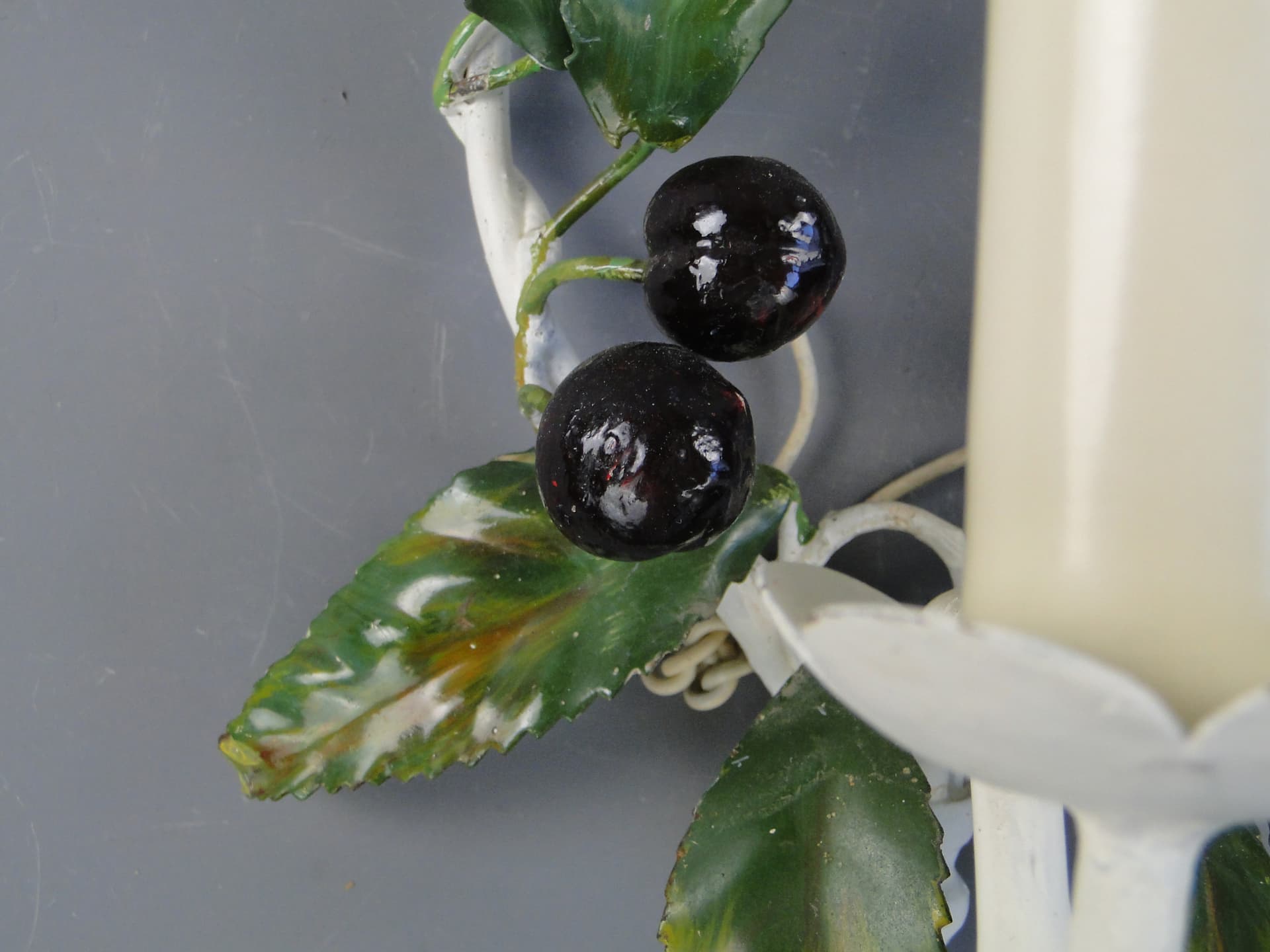 Kinkiet secesyjny, ivory white, metal, Włochy, lata 70. - 60180