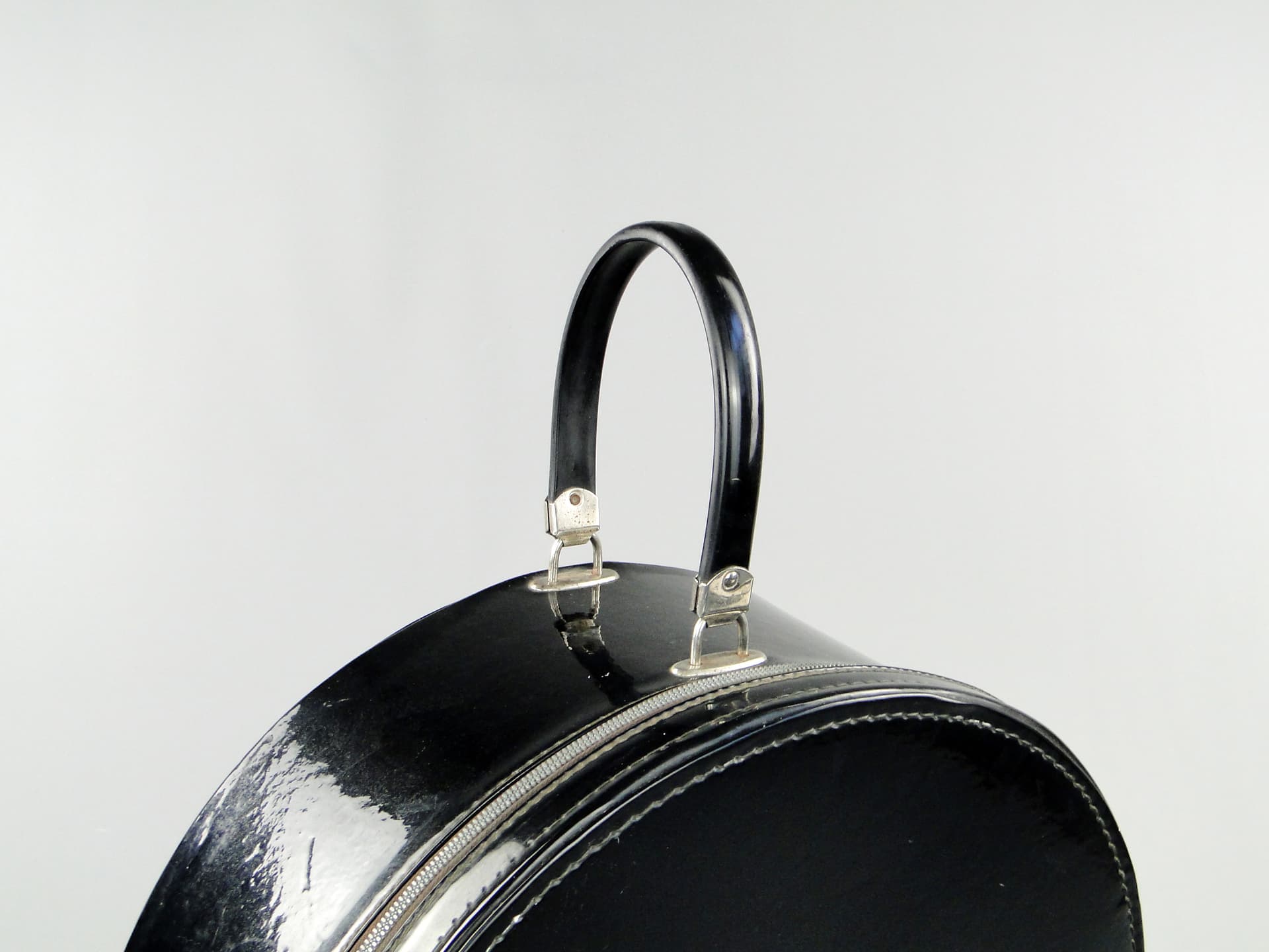 Hatbox, black, artificial leather, metal, France, 1950s - 60199